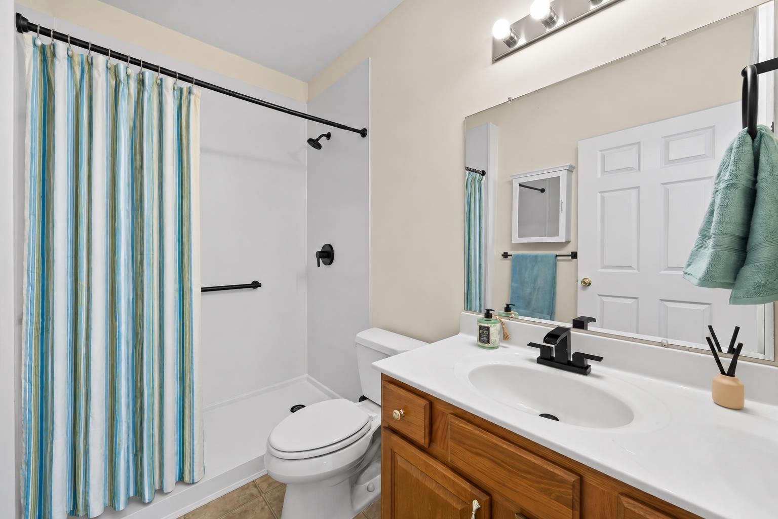 just remodeled with a shower just remodeled with a shower