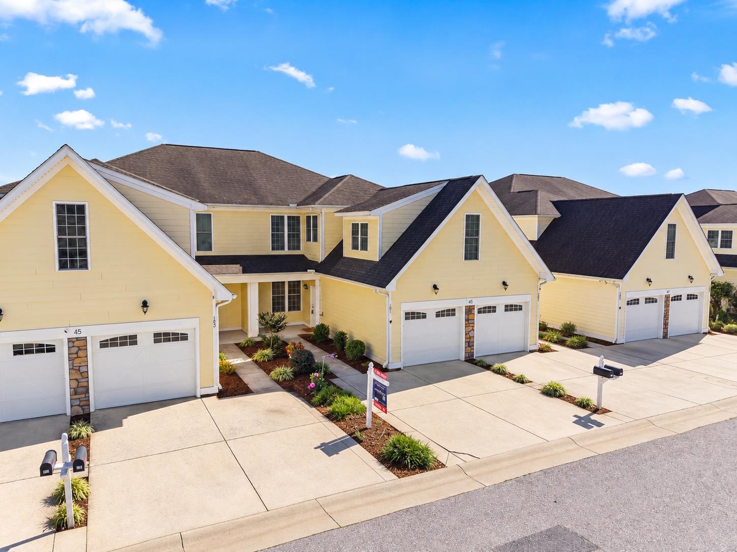 45 WINDGATE CIR, FISHERSVILLE, Virginia 22939, 2 Bedrooms Bedrooms, ,2 BathroomsBathrooms,Residential,full finished, walkout basement, Gorgeous mountain,45 WINDGATE CIR,682786 MLS # 682786 45 WINDGATE CIR, FISHERSVILLE, Virginia 22939, 2 Bedrooms Bedrooms, ,2 BathroomsBathrooms,Residential,full finished, walkout basement, Gorgeous mountain,45 WINDGATE CIR,682786 MLS # 682786