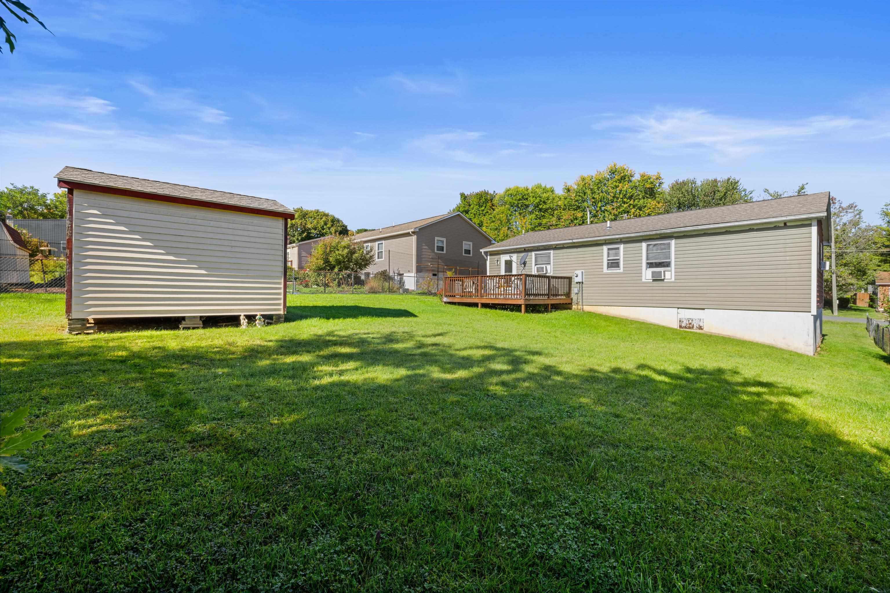 34 AUGUSTA ST, VERONA, Virginia 24482, 3 Bedrooms Bedrooms, ,1 BathroomBathrooms,Residential,34 AUGUSTA ST,682789 MLS # 682789