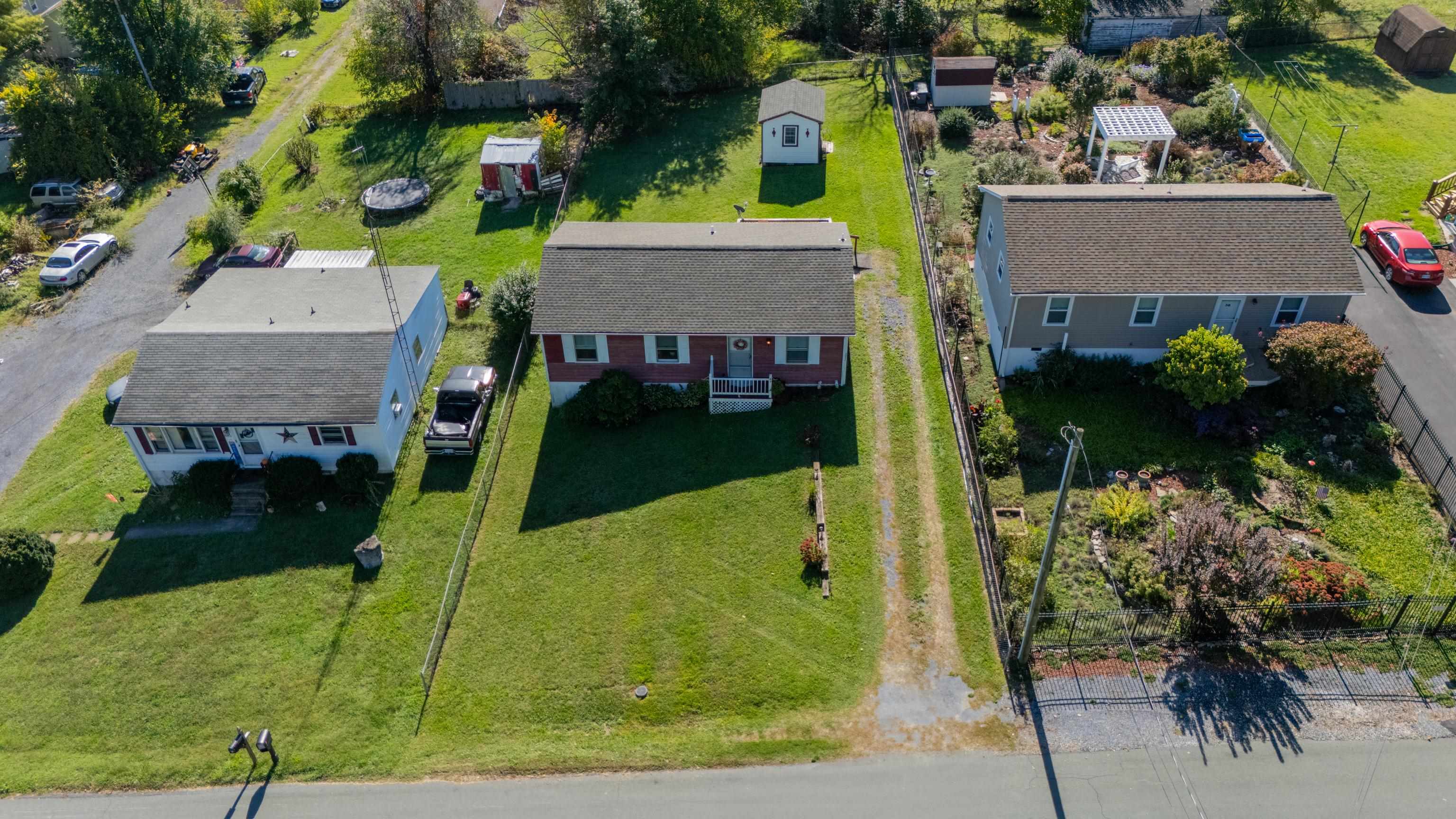 34 AUGUSTA ST, VERONA, Virginia 24482, 3 Bedrooms Bedrooms, ,1 BathroomBathrooms,Residential,34 AUGUSTA ST,682789 MLS # 682789
