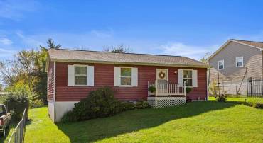 34 AUGUSTA ST, VERONA, Virginia 24482, 3 Bedrooms Bedrooms, ,1 BathroomBathrooms,Residential,34 AUGUSTA ST,682789 MLS # 682789