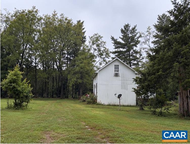 929 LAKE MONTICELLO RD, PALMYRA, Virginia 22963, ,Residential,929 LAKE MONTICELLO RD,682394 MLS # 682394 929 LAKE MONTICELLO RD, PALMYRA, Virginia 22963, ,Residential,929 LAKE MONTICELLO RD,682394 MLS # 682394