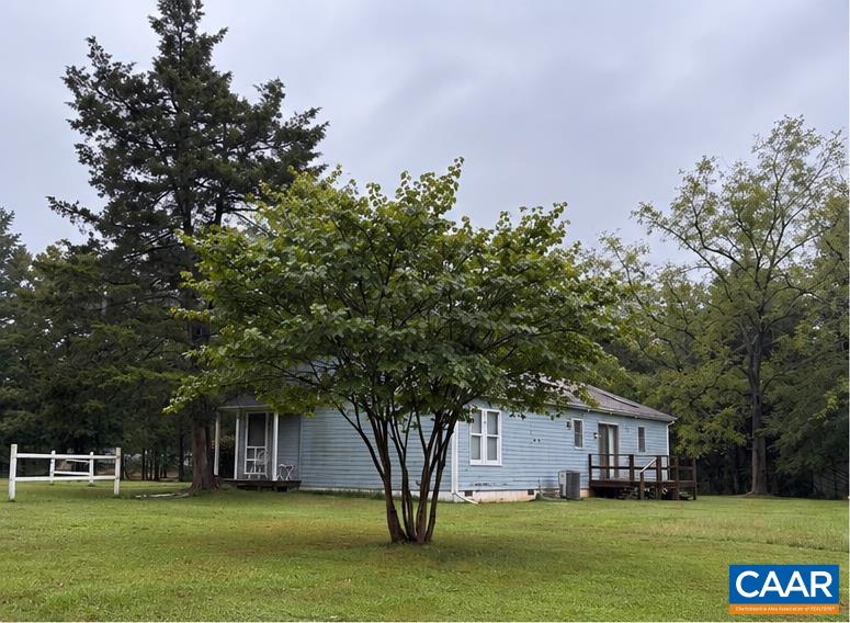 929 LAKE MONTICELLO RD, PALMYRA, Virginia 22963, ,Residential,929 LAKE MONTICELLO RD,682394 MLS # 682394 929 LAKE MONTICELLO RD, PALMYRA, Virginia 22963, ,Residential,929 LAKE MONTICELLO RD,682394 MLS # 682394