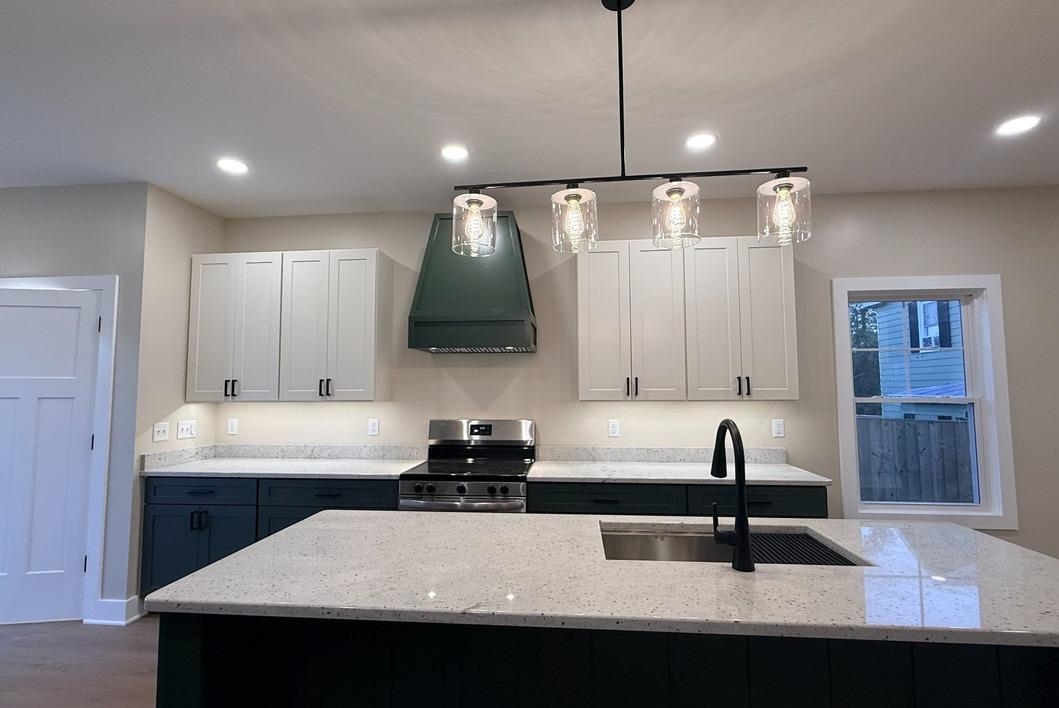 719 STUART ST, HARRISONBURG, Virginia 22802, 4 Bedrooms Bedrooms, ,2 BathroomsBathrooms,Residential,719 STUART ST,682407 MLS # 682407 719 STUART ST, HARRISONBURG, Virginia 22802, 4 Bedrooms Bedrooms, ,2 BathroomsBathrooms,Residential,719 STUART ST,682407 MLS # 682407