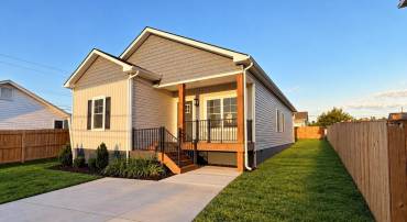 719 STUART ST, HARRISONBURG, Virginia 22802, 4 Bedrooms Bedrooms, ,2 BathroomsBathrooms,Residential,719 STUART ST,682407 MLS # 682407