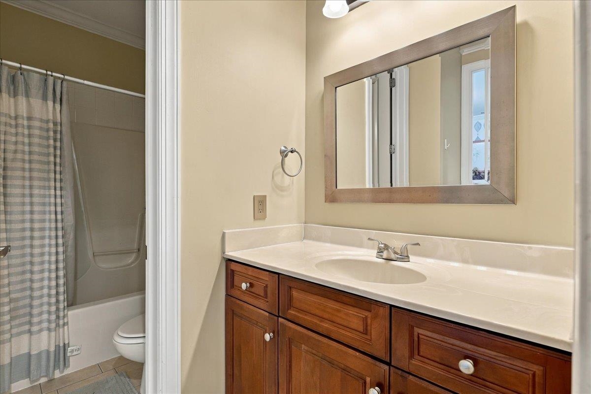 206 BLUE STONE HILLS DR, HARRISONBURG, Virginia 22801, 5 Bedrooms Bedrooms, ,4 BathroomsBathrooms,Residential,206 BLUE STONE HILLS DR,682633 MLS # 682633