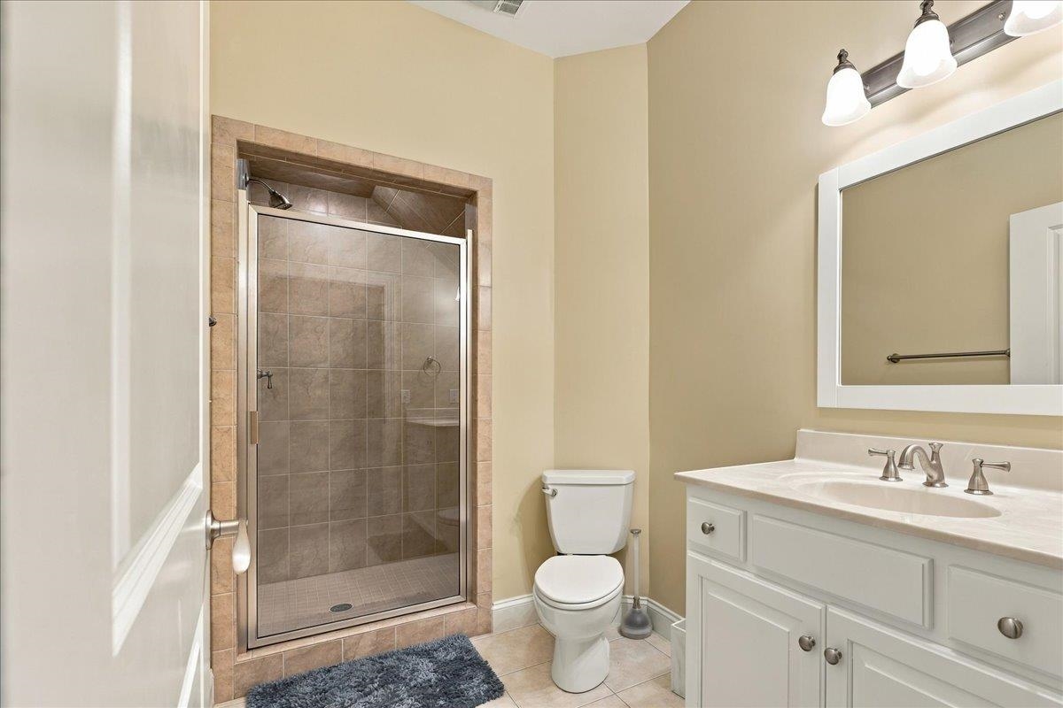 206 BLUE STONE HILLS DR, HARRISONBURG, Virginia 22801, 5 Bedrooms Bedrooms, ,4 BathroomsBathrooms,Residential,206 BLUE STONE HILLS DR,682633 MLS # 682633