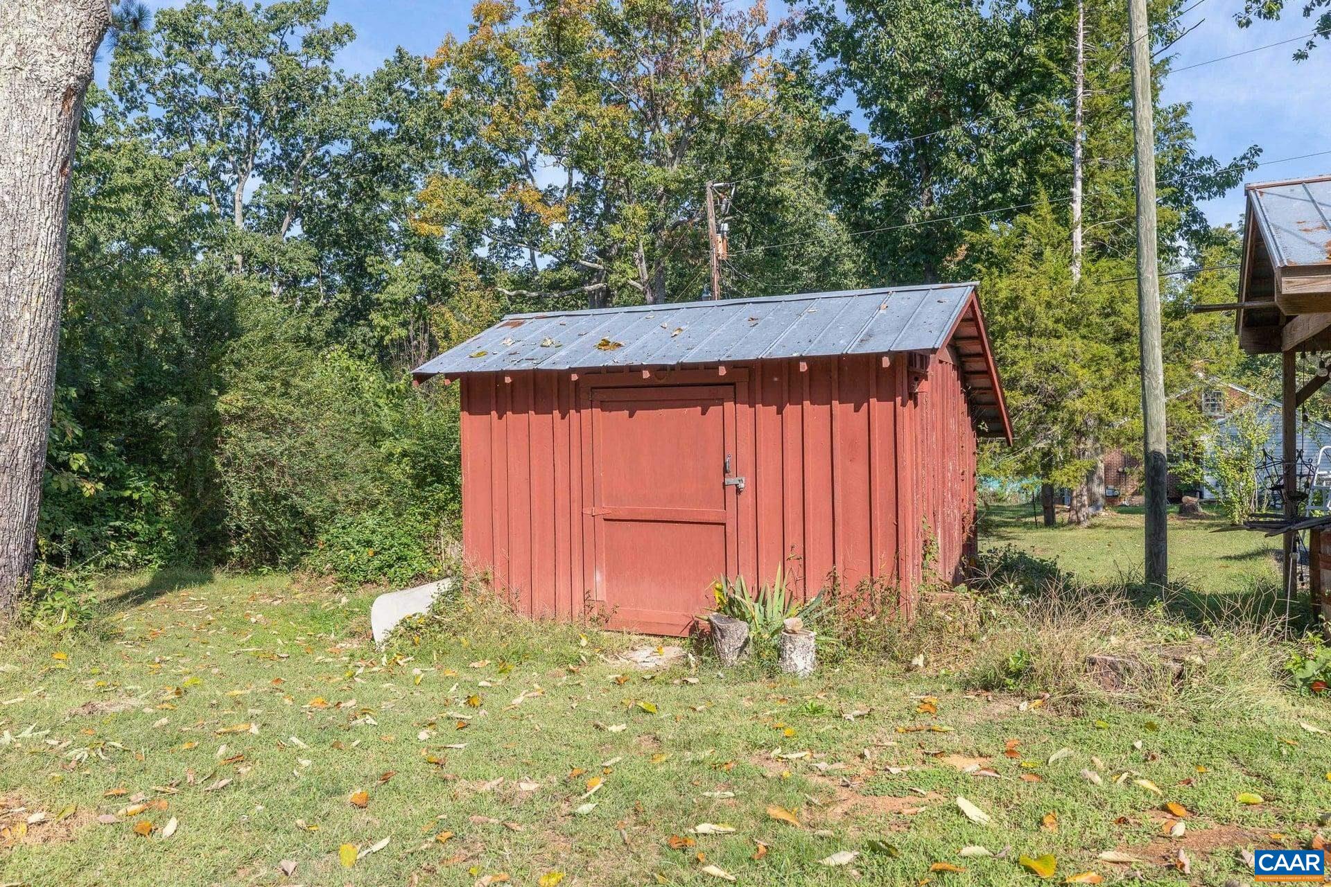 14481 S JAMES MADISON HWY, DILLWYN, Virginia 23936, 4 Bedrooms Bedrooms, ,1 BathroomBathrooms,Residential,14481 S JAMES MADISON HWY,682724 MLS # 682724 14481 S JAMES MADISON HWY, DILLWYN, Virginia 23936, 4 Bedrooms Bedrooms, ,1 BathroomBathrooms,Residential,14481 S JAMES MADISON HWY,682724 MLS # 682724