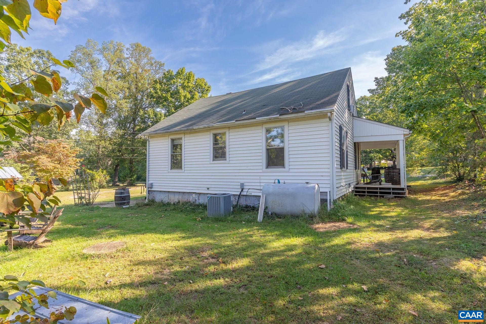 14481 S JAMES MADISON HWY, DILLWYN, Virginia 23936, 4 Bedrooms Bedrooms, ,1 BathroomBathrooms,Residential,14481 S JAMES MADISON HWY,682724 MLS # 682724 14481 S JAMES MADISON HWY, DILLWYN, Virginia 23936, 4 Bedrooms Bedrooms, ,1 BathroomBathrooms,Residential,14481 S JAMES MADISON HWY,682724 MLS # 682724