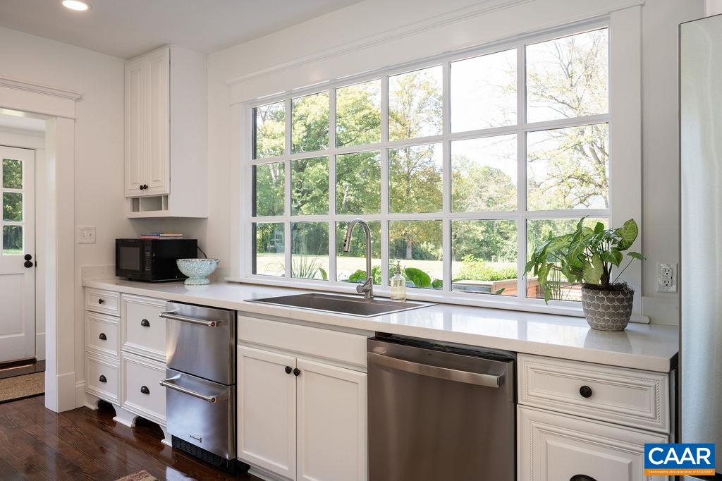 5401 CISMONT LN, KESWICK, Virginia 22947, 5 Bedrooms Bedrooms, ,5 BathroomsBathrooms,Residential,TWENTY GATES,5401 CISMONT LN,682747 MLS # 682747 5401 CISMONT LN, KESWICK, Virginia 22947, 5 Bedrooms Bedrooms, ,5 BathroomsBathrooms,Residential,TWENTY GATES,5401 CISMONT LN,682747 MLS # 682747