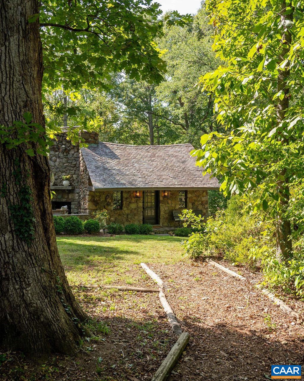 5401 CISMONT LN, KESWICK, Virginia 22947, 5 Bedrooms Bedrooms, ,5 BathroomsBathrooms,Residential,TWENTY GATES,5401 CISMONT LN,682747 MLS # 682747 5401 CISMONT LN, KESWICK, Virginia 22947, 5 Bedrooms Bedrooms, ,5 BathroomsBathrooms,Residential,TWENTY GATES,5401 CISMONT LN,682747 MLS # 682747