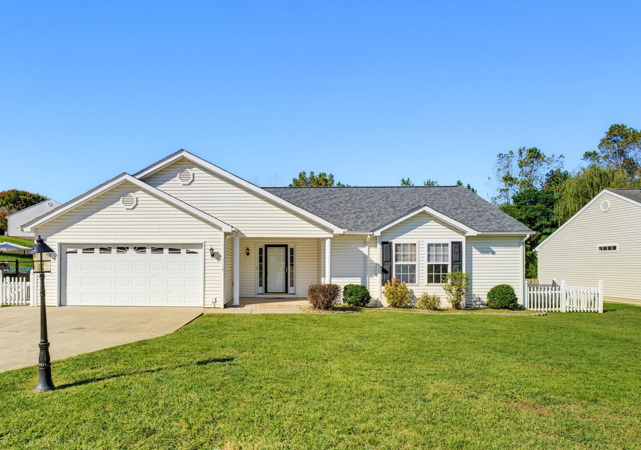 714 RITCHIE BLVD, STAUNTON, Virginia 24401, 3 Bedrooms Bedrooms, ,2 BathroomsBathrooms,Residential,714 RITCHIE BLVD,682790 MLS # 682790