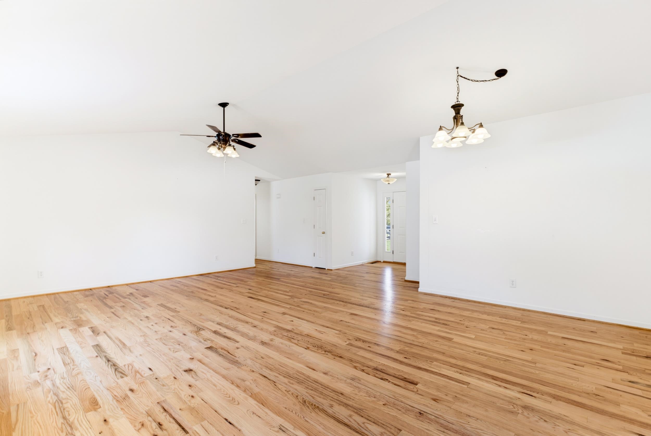 714 RITCHIE BLVD, STAUNTON, Virginia 24401, 3 Bedrooms Bedrooms, ,2 BathroomsBathrooms,Residential,714 RITCHIE BLVD,682790 MLS # 682790