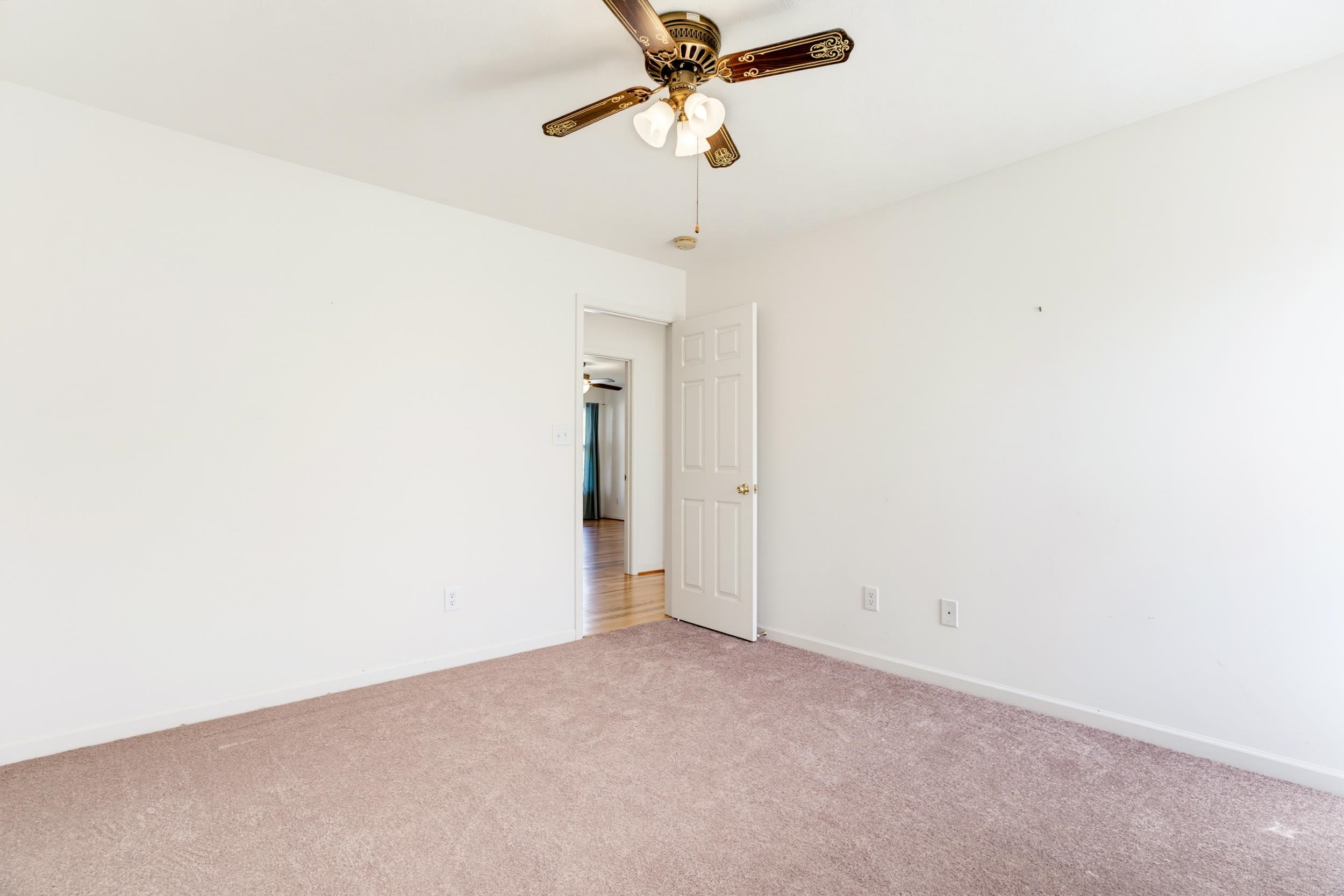714 RITCHIE BLVD, STAUNTON, Virginia 24401, 3 Bedrooms Bedrooms, ,2 BathroomsBathrooms,Residential,714 RITCHIE BLVD,682790 MLS # 682790