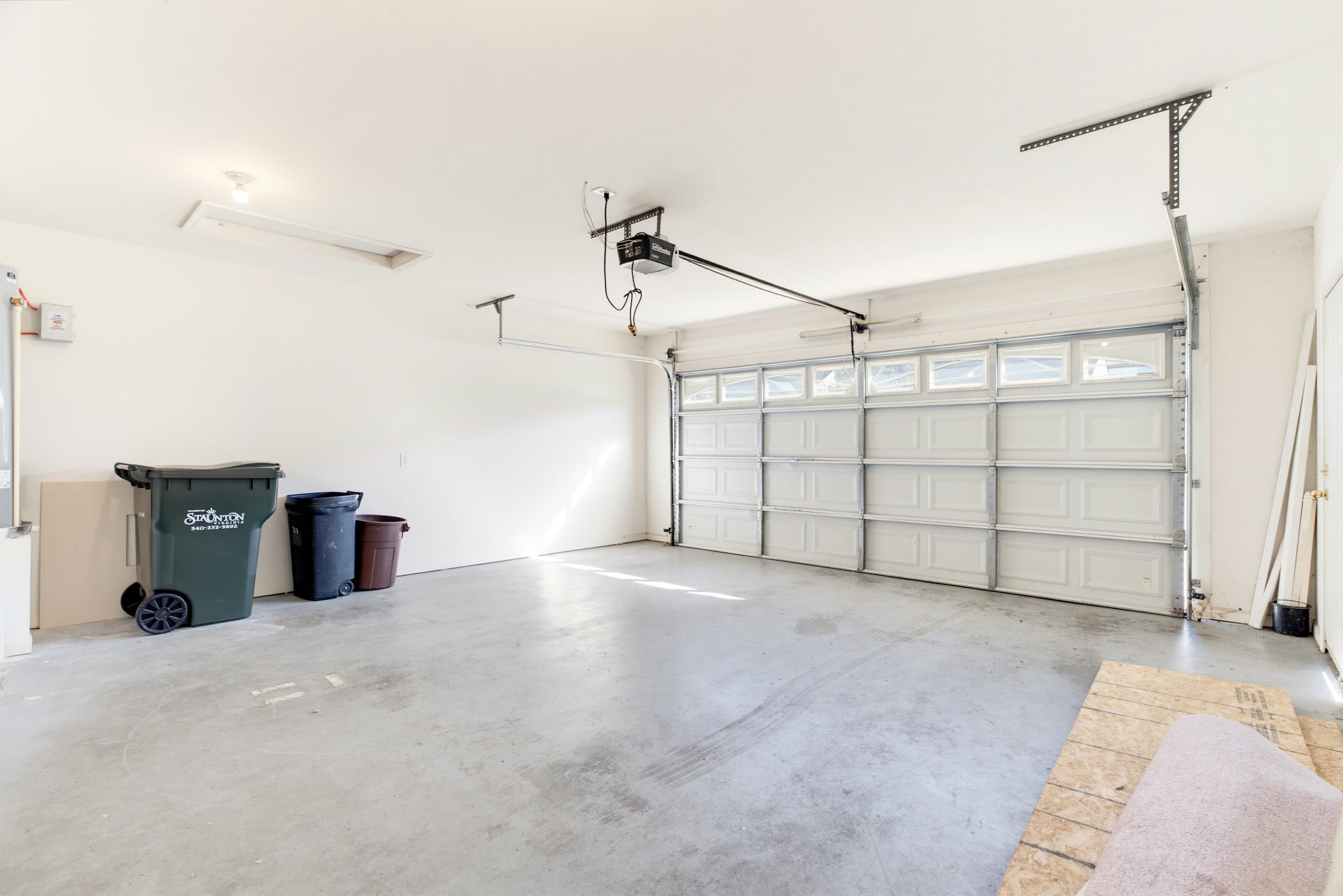 714 RITCHIE BLVD, STAUNTON, Virginia 24401, 3 Bedrooms Bedrooms, ,2 BathroomsBathrooms,Residential,714 RITCHIE BLVD,682790 MLS # 682790