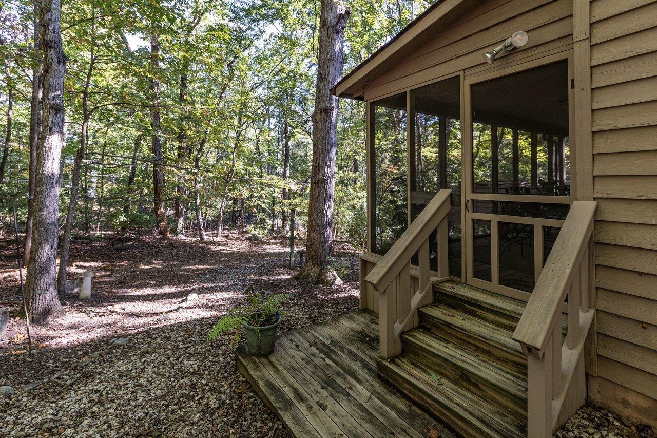 2504 MOUNTAIN DR, MCGAHEYSVILLE, Virginia 22840, 4 Bedrooms Bedrooms, ,2 BathroomsBathrooms,Residential,2504 MOUNTAIN DR,682793 MLS # 682793 2504 MOUNTAIN DR, MCGAHEYSVILLE, Virginia 22840, 4 Bedrooms Bedrooms, ,2 BathroomsBathrooms,Residential,2504 MOUNTAIN DR,682793 MLS # 682793