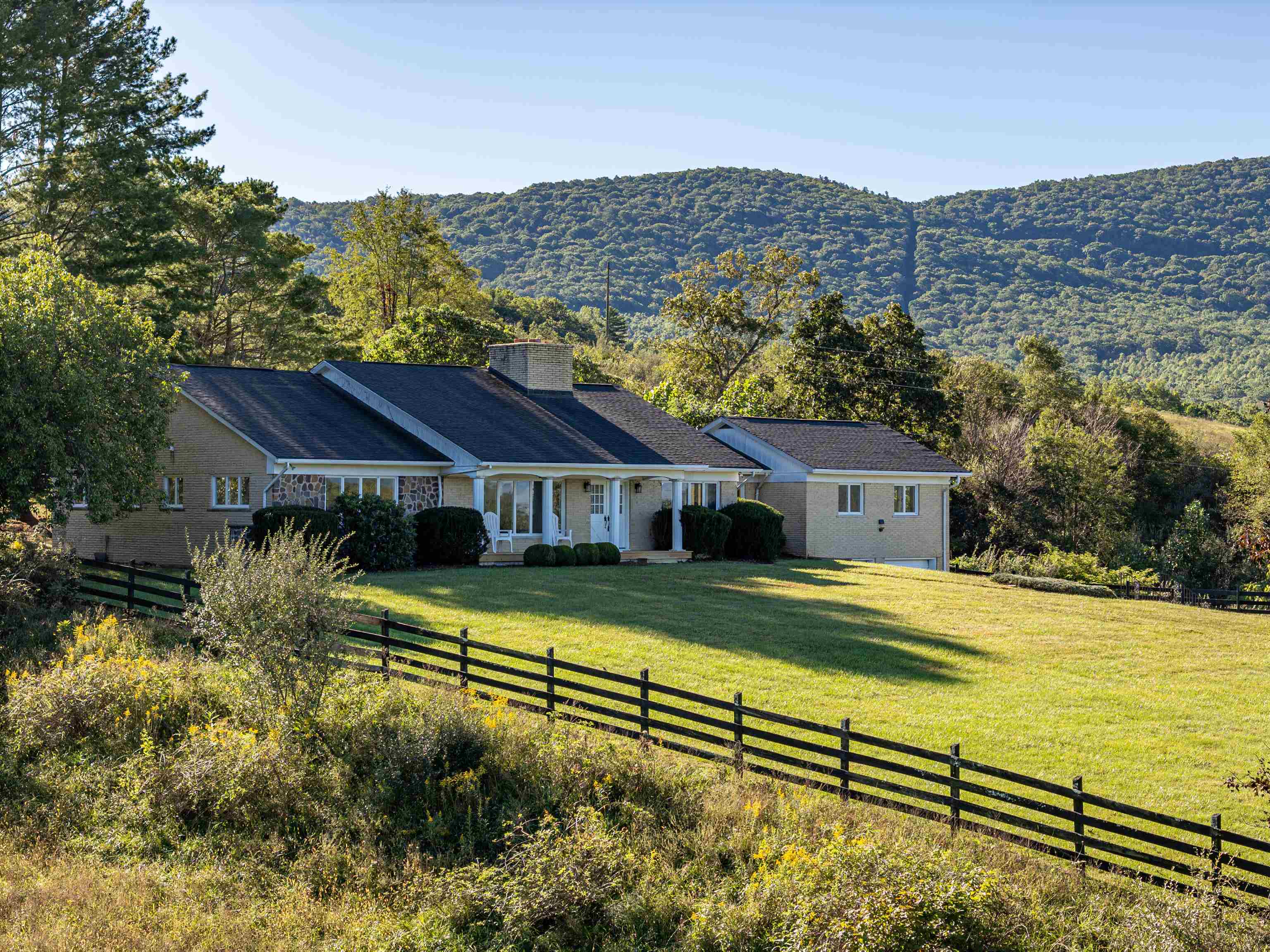 2276 LITTLE CALF PASTURE HWY, SWOOPE, Virginia 24479, 5 Bedrooms Bedrooms, ,3 BathroomsBathrooms,Residential,2276 LITTLE CALF PASTURE HWY,682794 MLS # 682794 2276 LITTLE CALF PASTURE HWY, SWOOPE, Virginia 24479, 5 Bedrooms Bedrooms, ,3 BathroomsBathrooms,Residential,2276 LITTLE CALF PASTURE HWY,682794 MLS # 682794