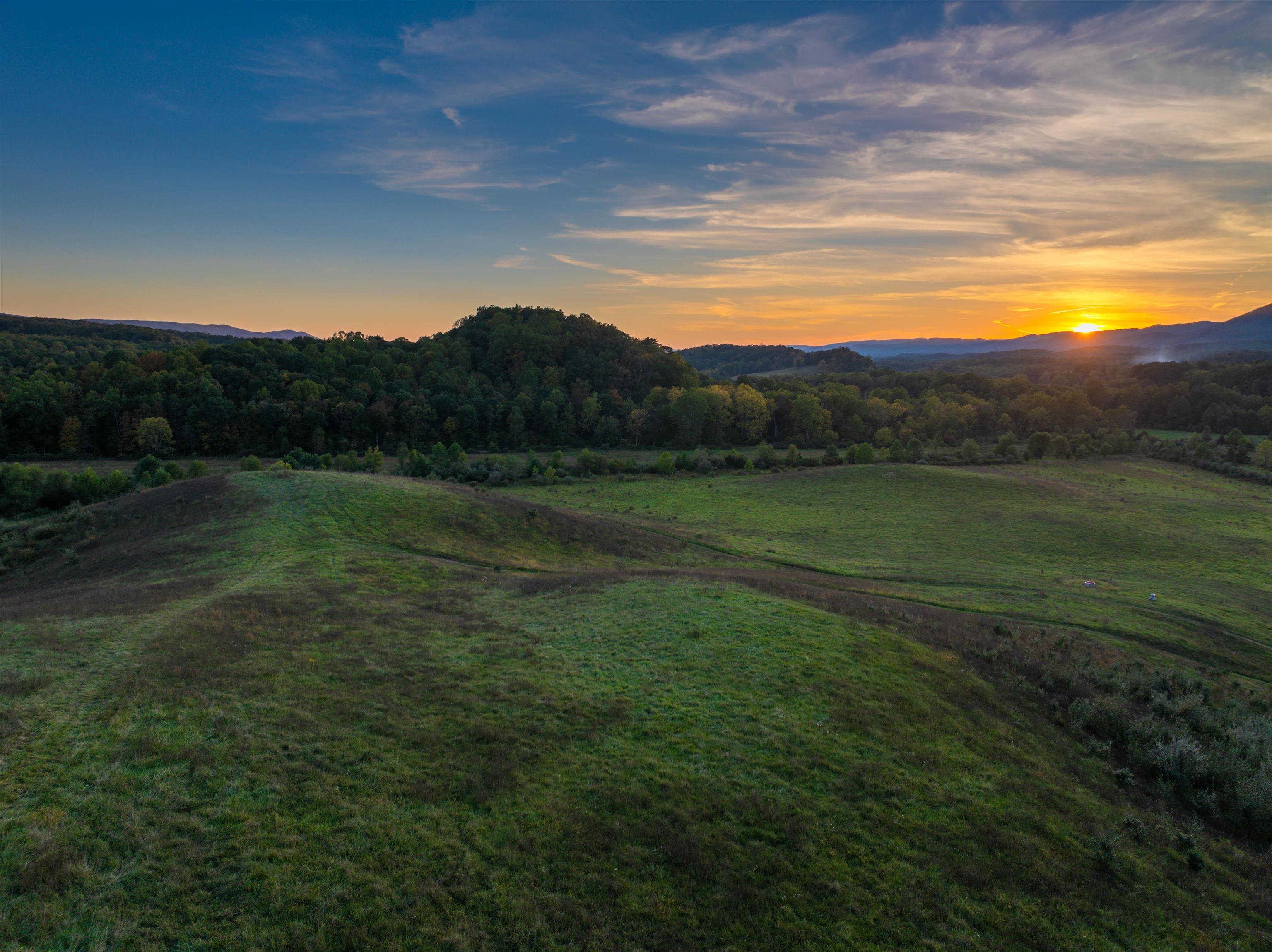 2276 LITTLE CALF PASTURE HWY, SWOOPE, Virginia 24479, 5 Bedrooms Bedrooms, ,3 BathroomsBathrooms,Residential,2276 LITTLE CALF PASTURE HWY,682794 MLS # 682794 2276 LITTLE CALF PASTURE HWY, SWOOPE, Virginia 24479, 5 Bedrooms Bedrooms, ,3 BathroomsBathrooms,Residential,2276 LITTLE CALF PASTURE HWY,682794 MLS # 682794
