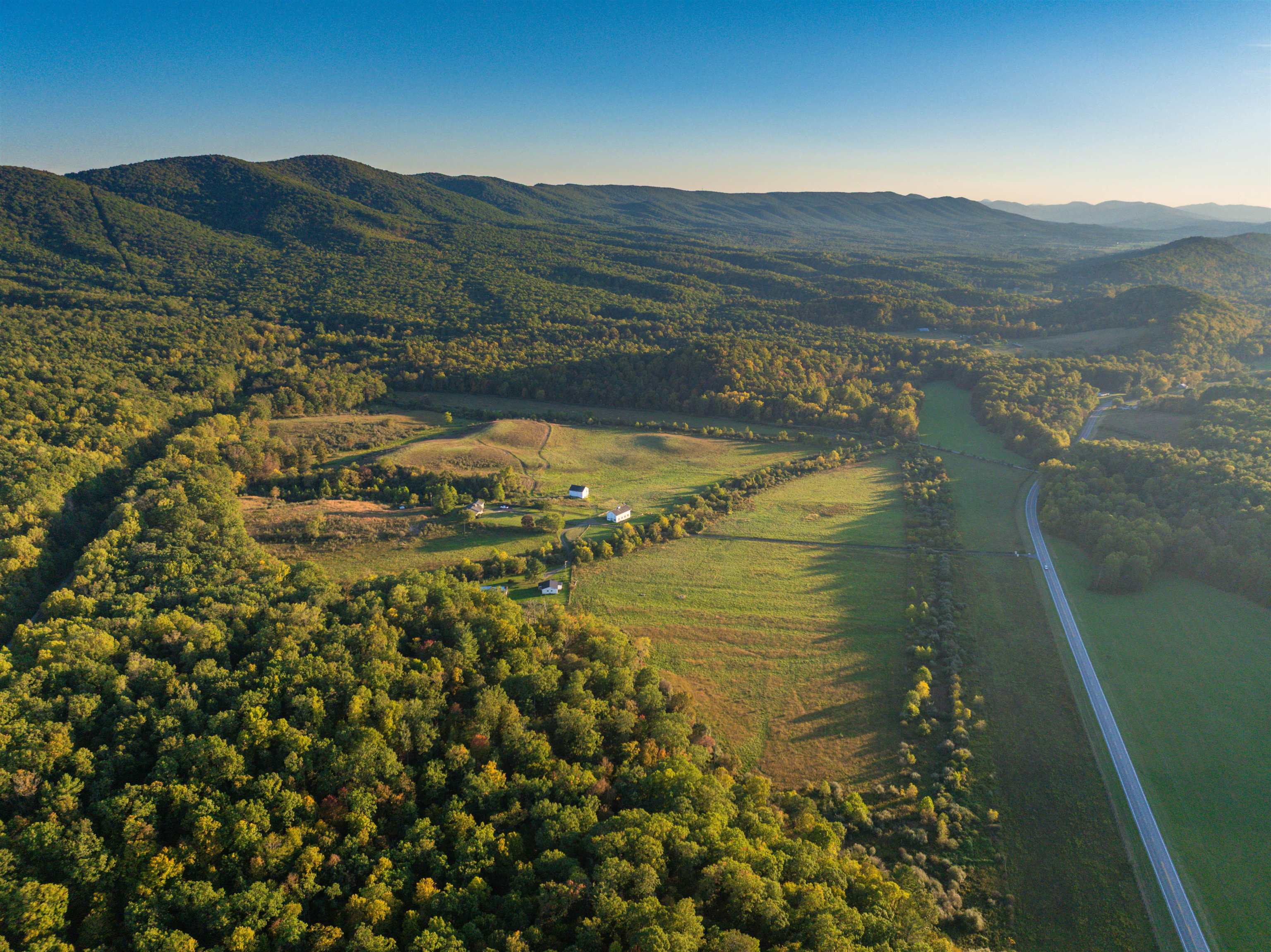2276 LITTLE CALF PASTURE HWY, SWOOPE, Virginia 24479, 5 Bedrooms Bedrooms, ,3 BathroomsBathrooms,Residential,2276 LITTLE CALF PASTURE HWY,682794 MLS # 682794 2276 LITTLE CALF PASTURE HWY, SWOOPE, Virginia 24479, 5 Bedrooms Bedrooms, ,3 BathroomsBathrooms,Residential,2276 LITTLE CALF PASTURE HWY,682794 MLS # 682794