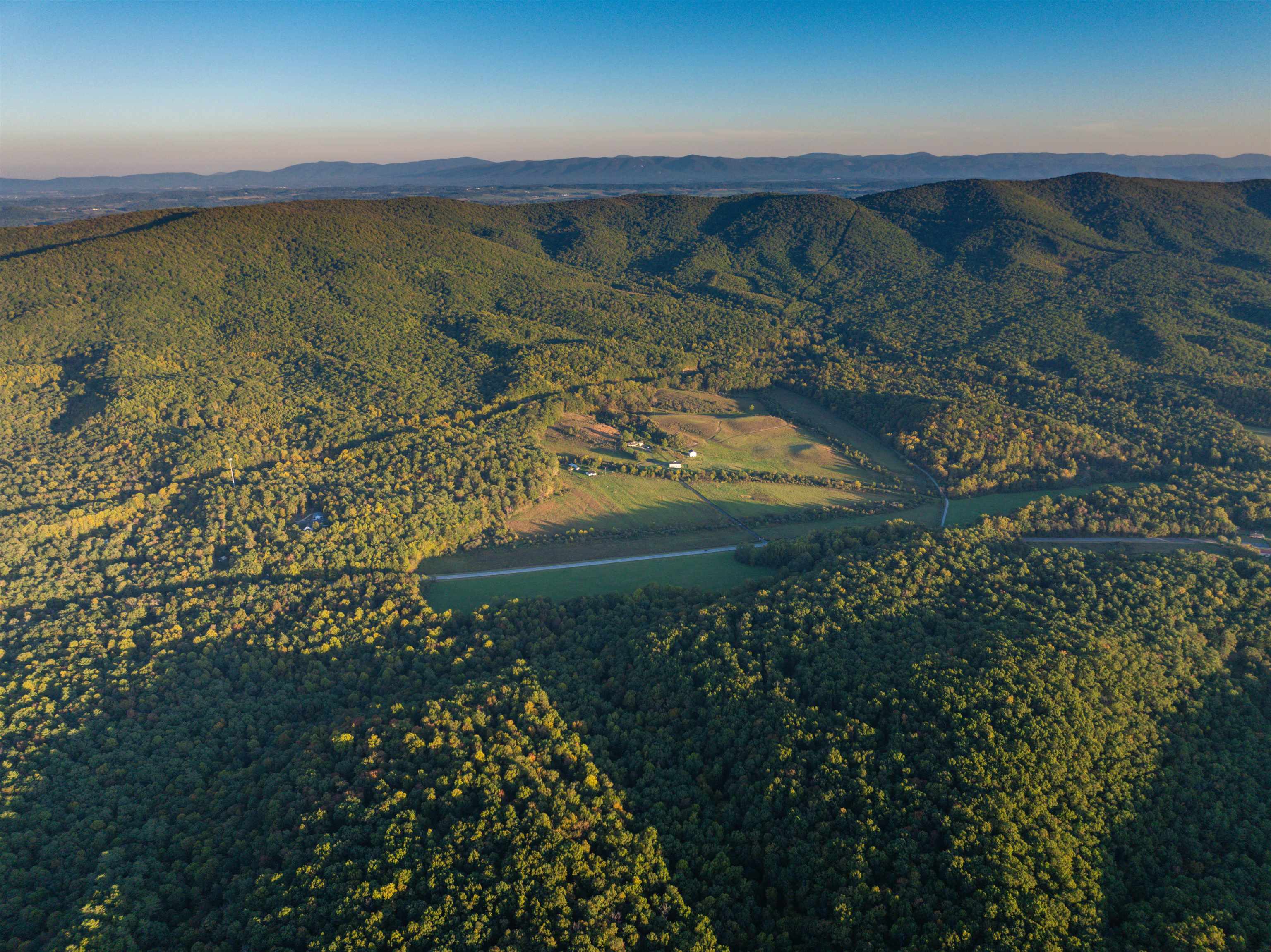 2276 LITTLE CALF PASTURE HWY, SWOOPE, Virginia 24479, 5 Bedrooms Bedrooms, ,3 BathroomsBathrooms,Residential,2276 LITTLE CALF PASTURE HWY,682794 MLS # 682794 2276 LITTLE CALF PASTURE HWY, SWOOPE, Virginia 24479, 5 Bedrooms Bedrooms, ,3 BathroomsBathrooms,Residential,2276 LITTLE CALF PASTURE HWY,682794 MLS # 682794