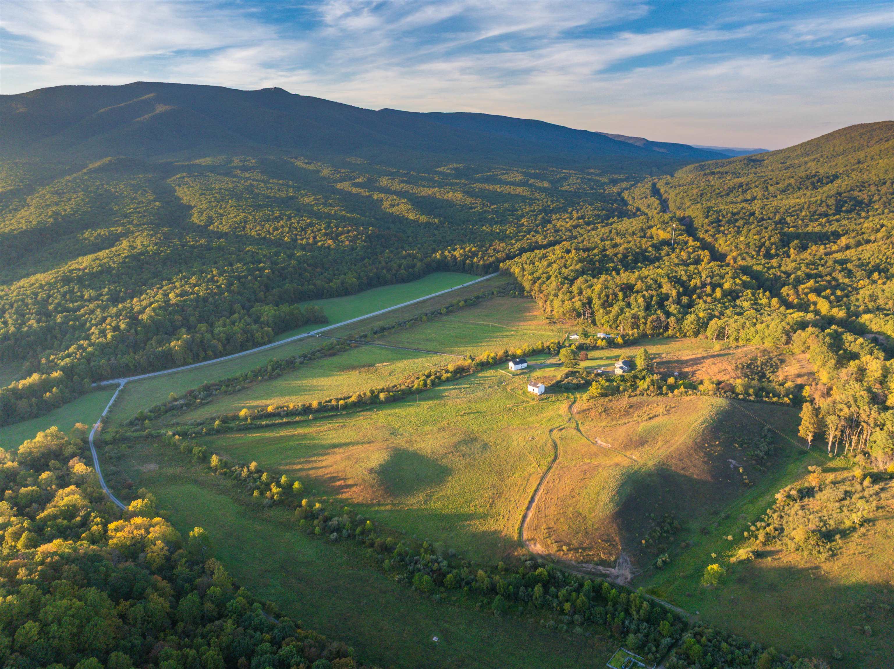 2276 LITTLE CALF PASTURE HWY, SWOOPE, Virginia 24479, 5 Bedrooms Bedrooms, ,3 BathroomsBathrooms,Residential,2276 LITTLE CALF PASTURE HWY,682794 MLS # 682794 2276 LITTLE CALF PASTURE HWY, SWOOPE, Virginia 24479, 5 Bedrooms Bedrooms, ,3 BathroomsBathrooms,Residential,2276 LITTLE CALF PASTURE HWY,682794 MLS # 682794