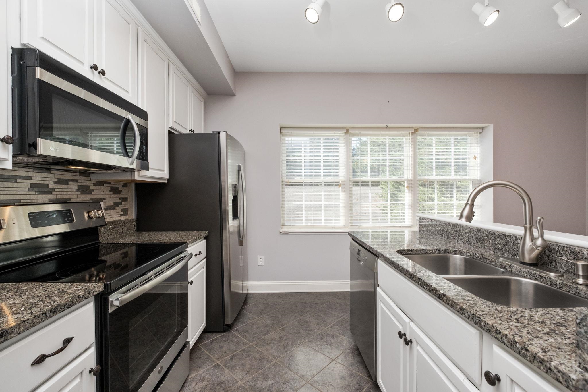 1410 N COALTER ST, STAUNTON, Virginia 24401, 2 Bedrooms Bedrooms, ,2 BathroomsBathrooms,Residential,1410 N COALTER ST,682796 MLS # 682796