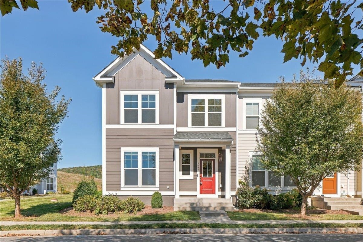 3255 BATTERY PARK PL, ROCKINGHAM, Virginia 22801, 3 Bedrooms Bedrooms, ,2 BathroomsBathrooms,Residential,3255 BATTERY PARK PL,682806 MLS # 682806