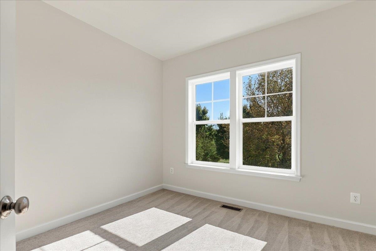 3255 BATTERY PARK PL, ROCKINGHAM, Virginia 22801, 3 Bedrooms Bedrooms, ,2 BathroomsBathrooms,Residential,3255 BATTERY PARK PL,682806 MLS # 682806