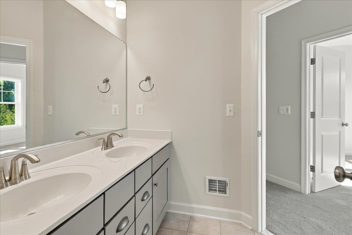 3255 BATTERY PARK PL, ROCKINGHAM, Virginia 22801, 3 Bedrooms Bedrooms, ,2 BathroomsBathrooms,Residential,3255 BATTERY PARK PL,682806 MLS # 682806