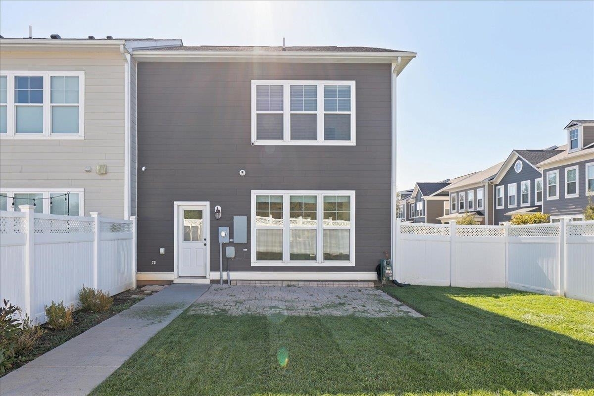 3255 BATTERY PARK PL, ROCKINGHAM, Virginia 22801, 3 Bedrooms Bedrooms, ,2 BathroomsBathrooms,Residential,3255 BATTERY PARK PL,682806 MLS # 682806