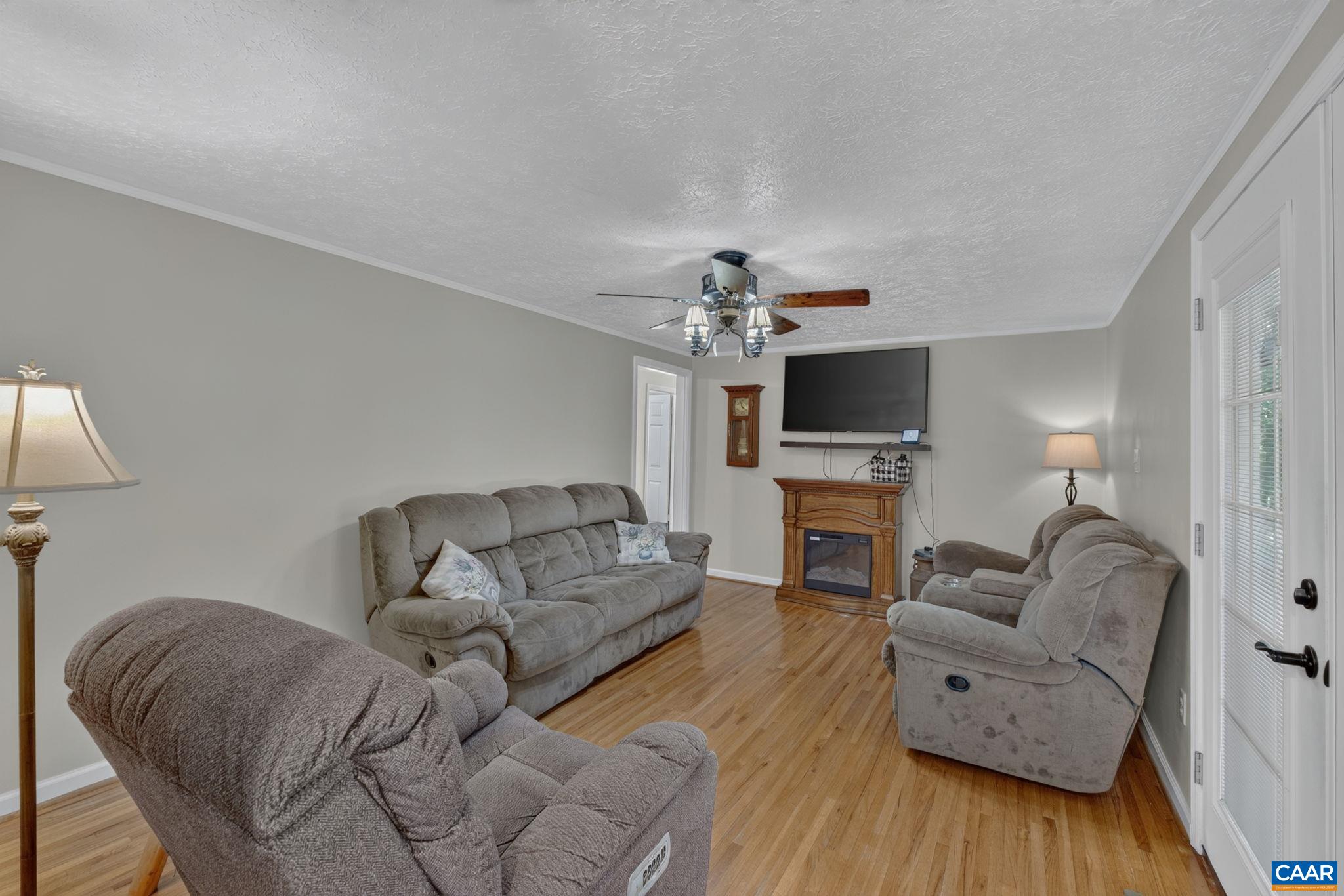 1980 OWENSVILLE RD, CHARLOTTESVILLE, Virginia 22901, 3 Bedrooms Bedrooms, ,2 BathroomsBathrooms,Residential,1980 OWENSVILLE RD,682807 MLS # 682807 1980 OWENSVILLE RD, CHARLOTTESVILLE, Virginia 22901, 3 Bedrooms Bedrooms, ,2 BathroomsBathrooms,Residential,1980 OWENSVILLE RD,682807 MLS # 682807