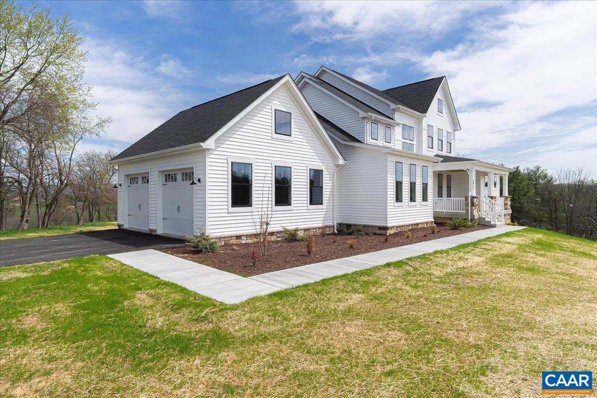 825 FRAYS RIDGE RD, EARLYSVILLE, Virginia 22936, 5 Bedrooms Bedrooms, ,4 BathroomsBathrooms,Residential,825 FRAYS RIDGE RD,682809 MLS # 682809 825 FRAYS RIDGE RD, EARLYSVILLE, Virginia 22936, 5 Bedrooms Bedrooms, ,4 BathroomsBathrooms,Residential,825 FRAYS RIDGE RD,682809 MLS # 682809
