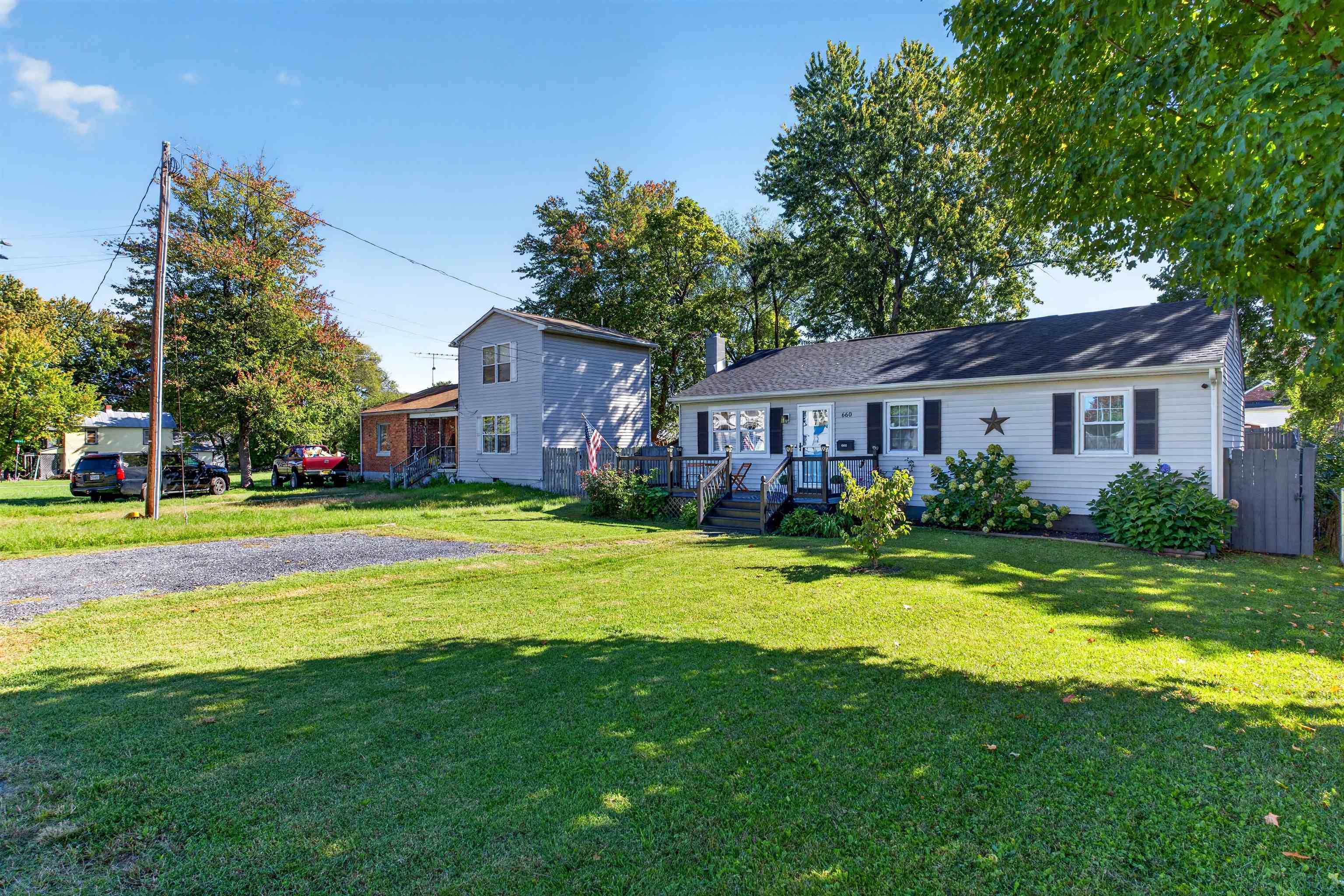 660 N AUGUSTA AVE, WAYNESBORO, Virginia 22980, 3 Bedrooms Bedrooms, ,1 BathroomBathrooms,Residential,660 N AUGUSTA AVE,682795 MLS # 682795 660 N AUGUSTA AVE, WAYNESBORO, Virginia 22980, 3 Bedrooms Bedrooms, ,1 BathroomBathrooms,Residential,660 N AUGUSTA AVE,682795 MLS # 682795