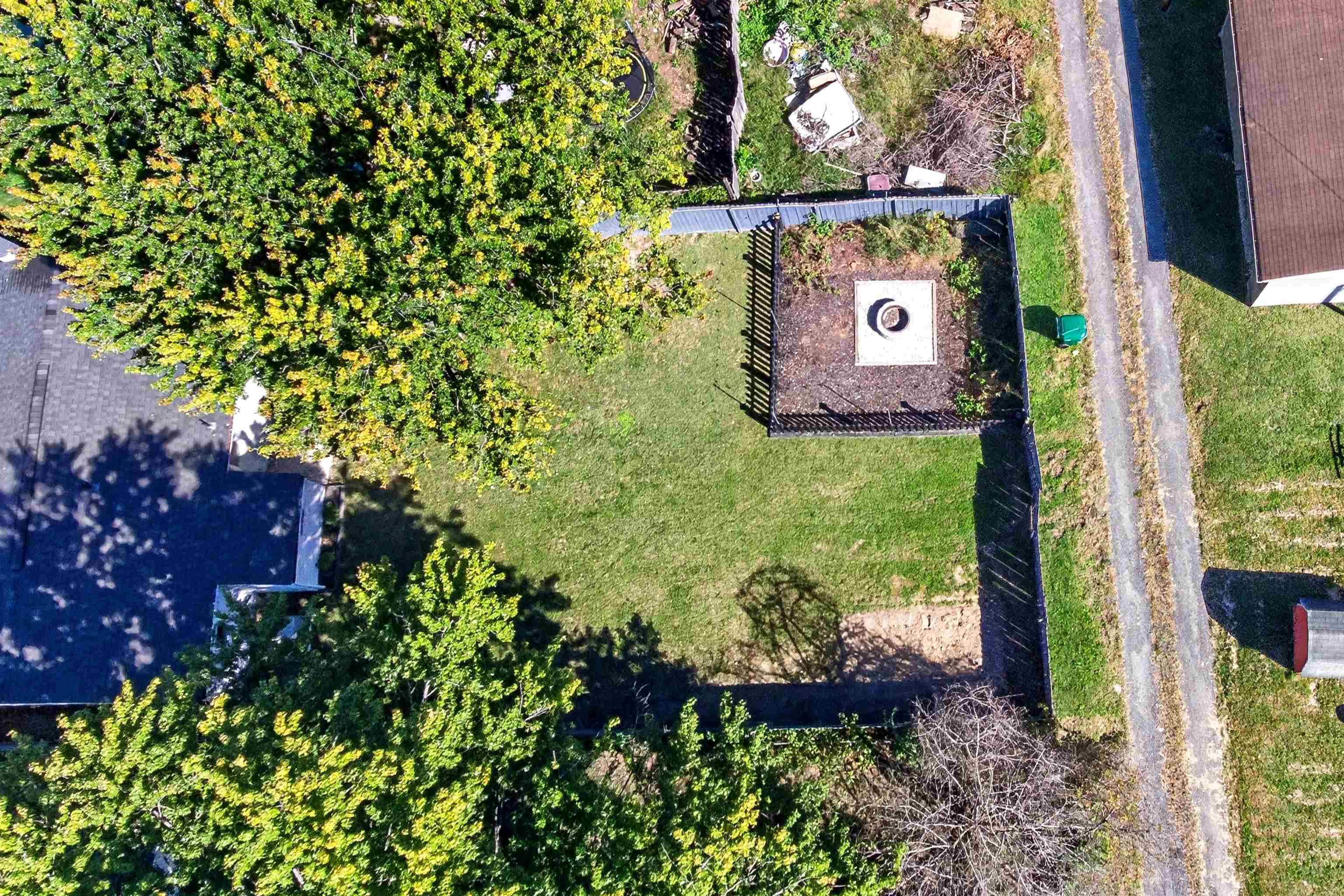 660 N AUGUSTA AVE, WAYNESBORO, Virginia 22980, 3 Bedrooms Bedrooms, ,1 BathroomBathrooms,Residential,660 N AUGUSTA AVE,682795 MLS # 682795 660 N AUGUSTA AVE, WAYNESBORO, Virginia 22980, 3 Bedrooms Bedrooms, ,1 BathroomBathrooms,Residential,660 N AUGUSTA AVE,682795 MLS # 682795
