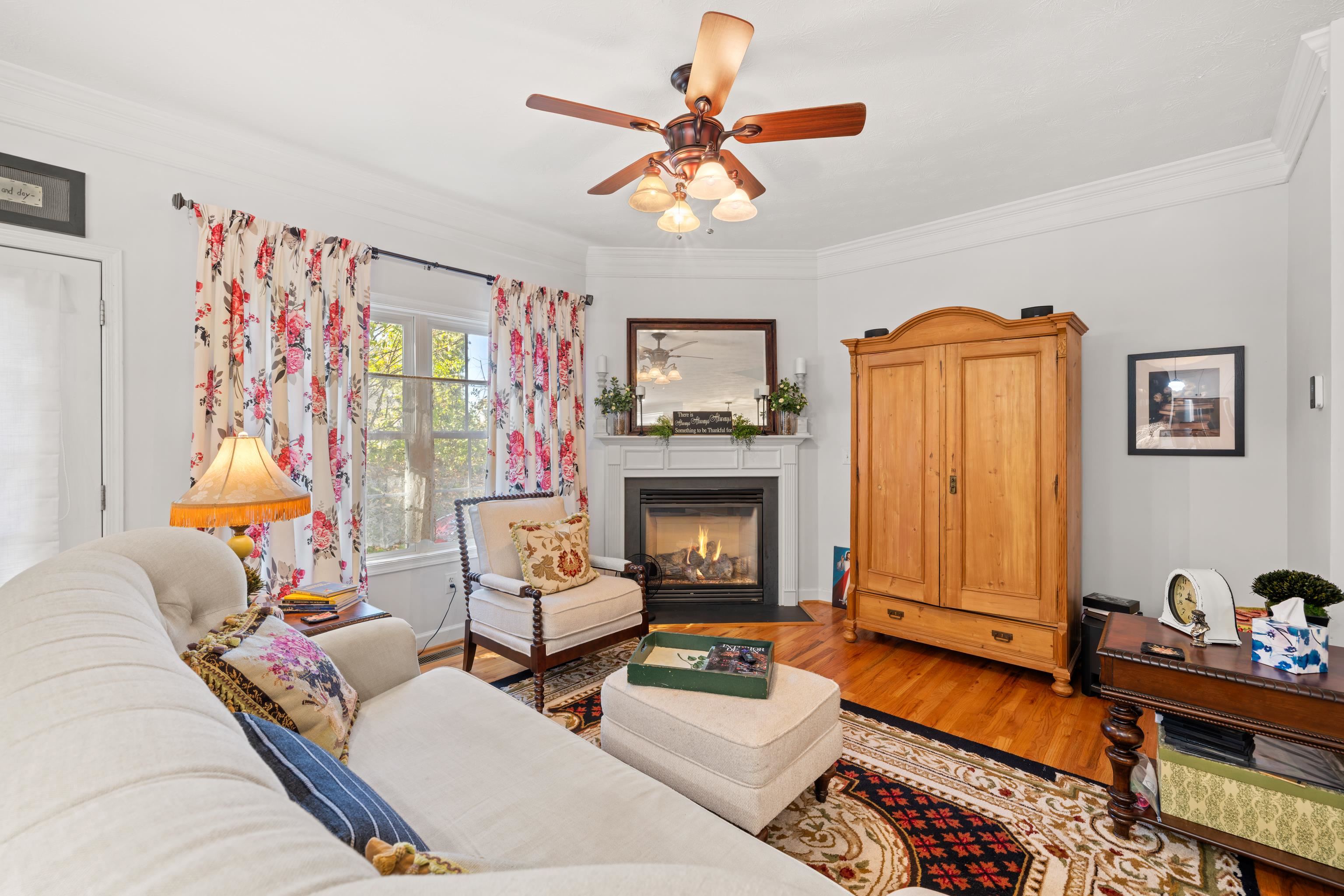 112 COLLINSWOOD DR, STAUNTON, Virginia 24401, 3 Bedrooms Bedrooms, ,2 BathroomsBathrooms,Residential,Lot 13- 0.59 AC,112 COLLINSWOOD DR,682812 MLS # 682812 112 COLLINSWOOD DR, STAUNTON, Virginia 24401, 3 Bedrooms Bedrooms, ,2 BathroomsBathrooms,Residential,Lot 13- 0.59 AC,112 COLLINSWOOD DR,682812 MLS # 682812