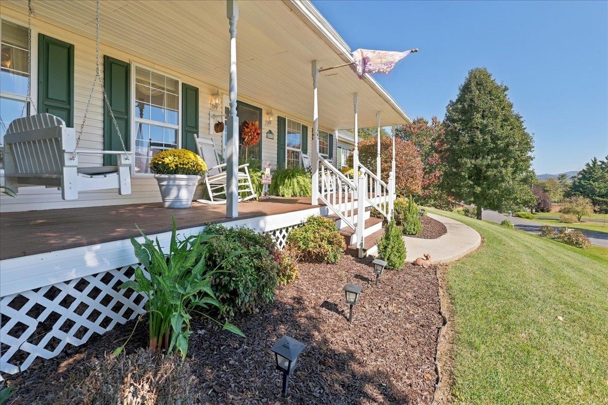61 CONFEDERACY DR, PENN LAIRD, Virginia 22846, 3 Bedrooms Bedrooms, ,2 BathroomsBathrooms,Residential,61 CONFEDERACY DR,682813 MLS # 682813 61 CONFEDERACY DR, PENN LAIRD, Virginia 22846, 3 Bedrooms Bedrooms, ,2 BathroomsBathrooms,Residential,61 CONFEDERACY DR,682813 MLS # 682813