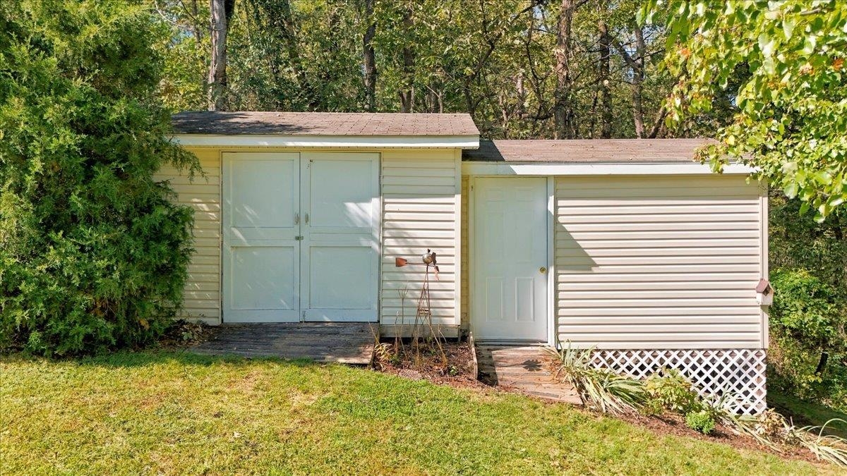 61 CONFEDERACY DR, PENN LAIRD, Virginia 22846, 3 Bedrooms Bedrooms, ,2 BathroomsBathrooms,Residential,61 CONFEDERACY DR,682813 MLS # 682813 61 CONFEDERACY DR, PENN LAIRD, Virginia 22846, 3 Bedrooms Bedrooms, ,2 BathroomsBathrooms,Residential,61 CONFEDERACY DR,682813 MLS # 682813