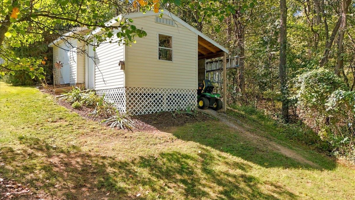 61 CONFEDERACY DR, PENN LAIRD, Virginia 22846, 3 Bedrooms Bedrooms, ,2 BathroomsBathrooms,Residential,61 CONFEDERACY DR,682813 MLS # 682813 61 CONFEDERACY DR, PENN LAIRD, Virginia 22846, 3 Bedrooms Bedrooms, ,2 BathroomsBathrooms,Residential,61 CONFEDERACY DR,682813 MLS # 682813