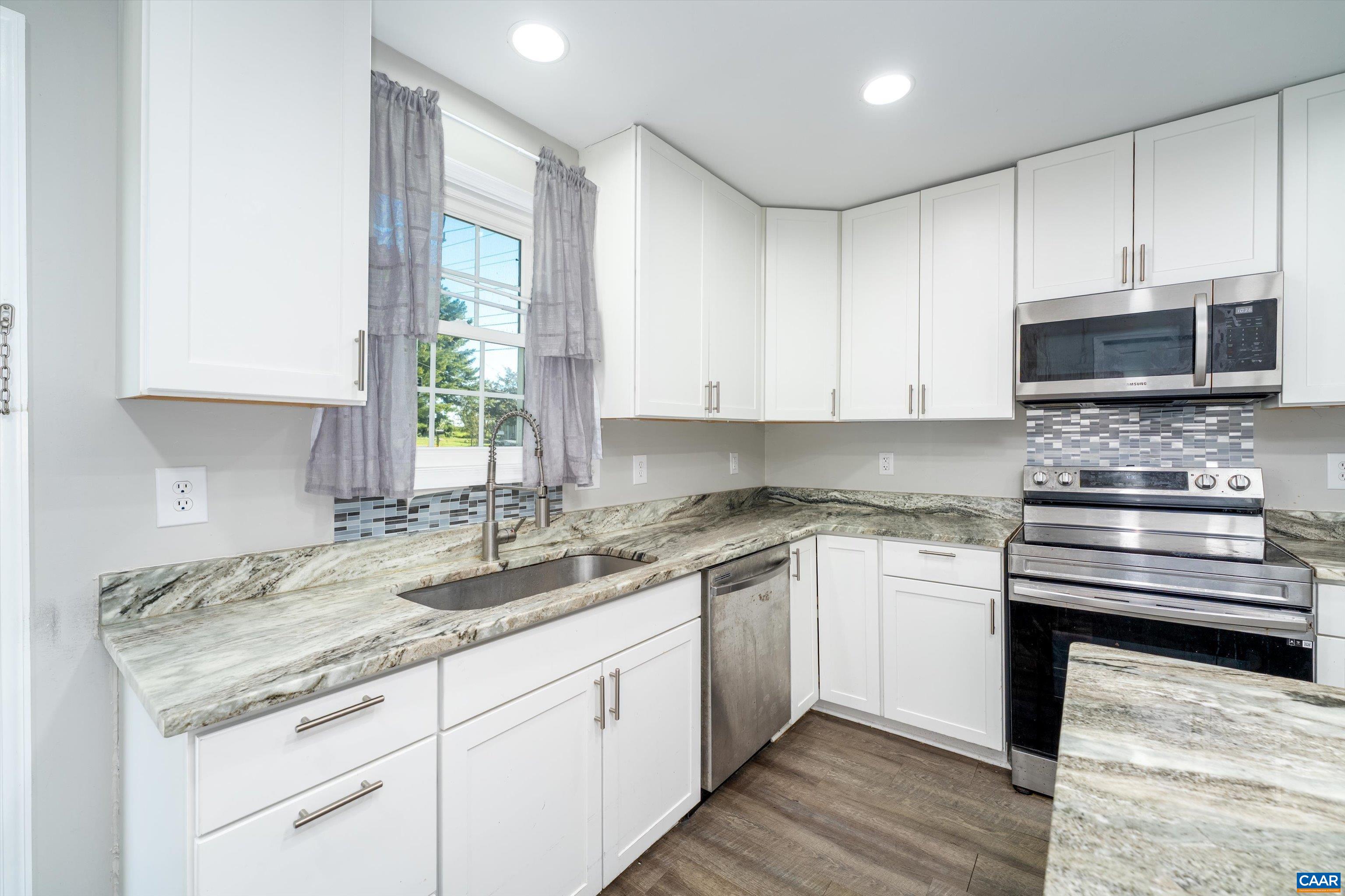 391 RESETTLEMENT RD, MADISON, Virginia 22727, 3 Bedrooms Bedrooms, ,2 BathroomsBathrooms,Residential,391 RESETTLEMENT RD,682814 MLS # 682814 391 RESETTLEMENT RD, MADISON, Virginia 22727, 3 Bedrooms Bedrooms, ,2 BathroomsBathrooms,Residential,391 RESETTLEMENT RD,682814 MLS # 682814
