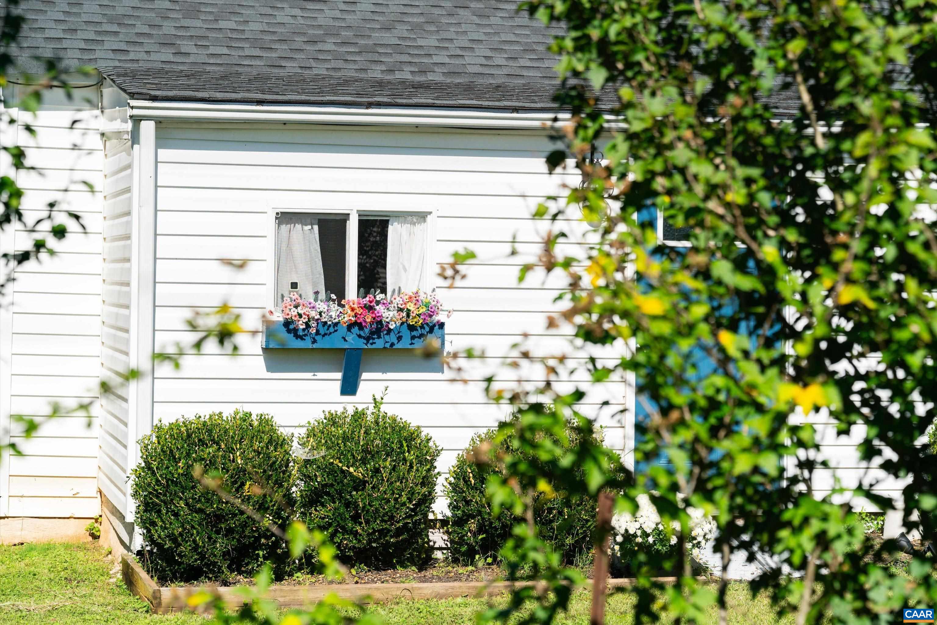 391 RESETTLEMENT RD, MADISON, Virginia 22727, 3 Bedrooms Bedrooms, ,2 BathroomsBathrooms,Residential,391 RESETTLEMENT RD,682814 MLS # 682814 391 RESETTLEMENT RD, MADISON, Virginia 22727, 3 Bedrooms Bedrooms, ,2 BathroomsBathrooms,Residential,391 RESETTLEMENT RD,682814 MLS # 682814