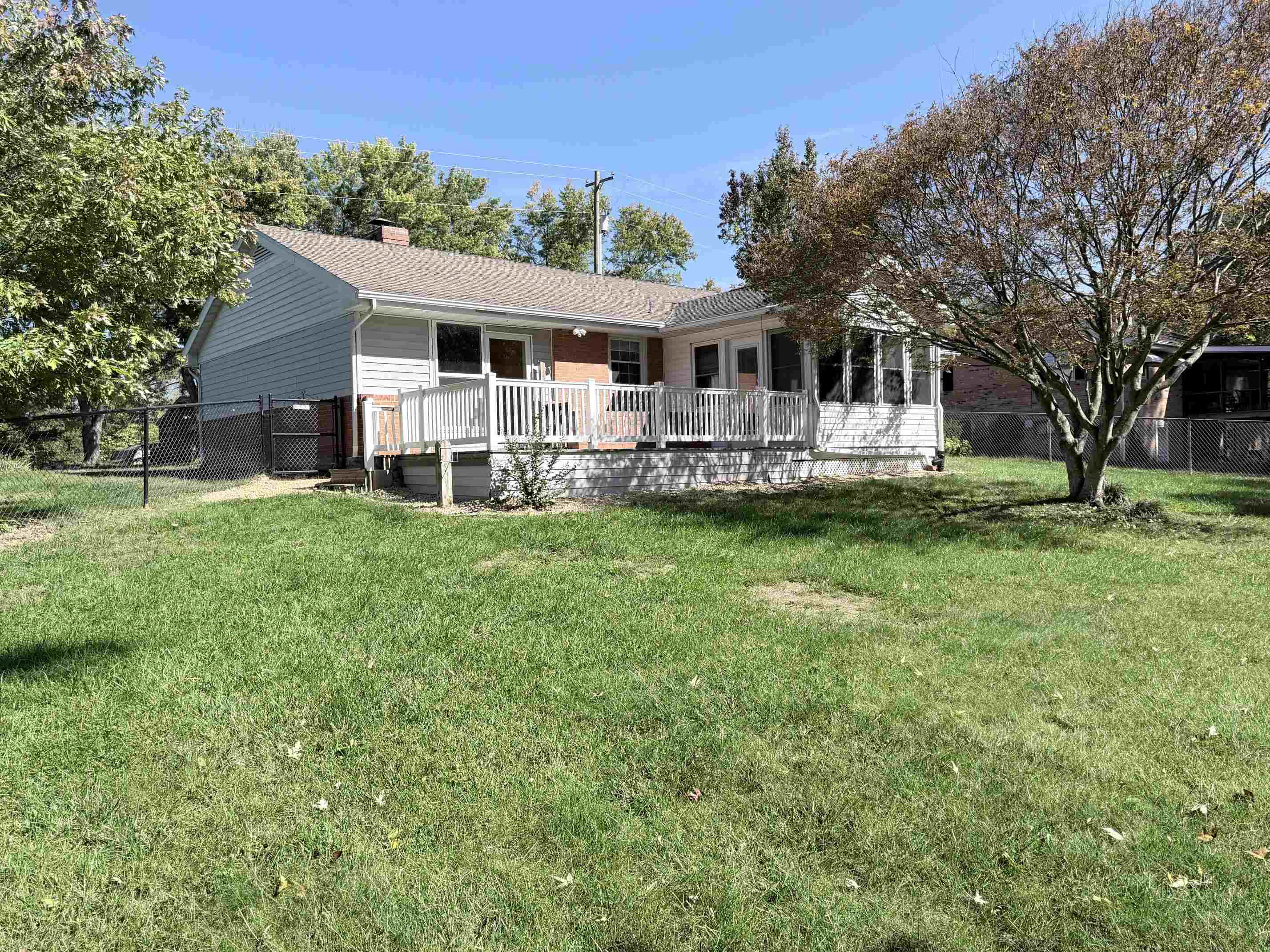 603 DOOMS CROSSING RD, WAYNESBORO, Virginia 22980, 3 Bedrooms Bedrooms, ,1 BathroomBathrooms,Residential,All Brick, sunroom, fenced yard, priced below asse,603 DOOMS CROSSING RD,682817 MLS # 682817