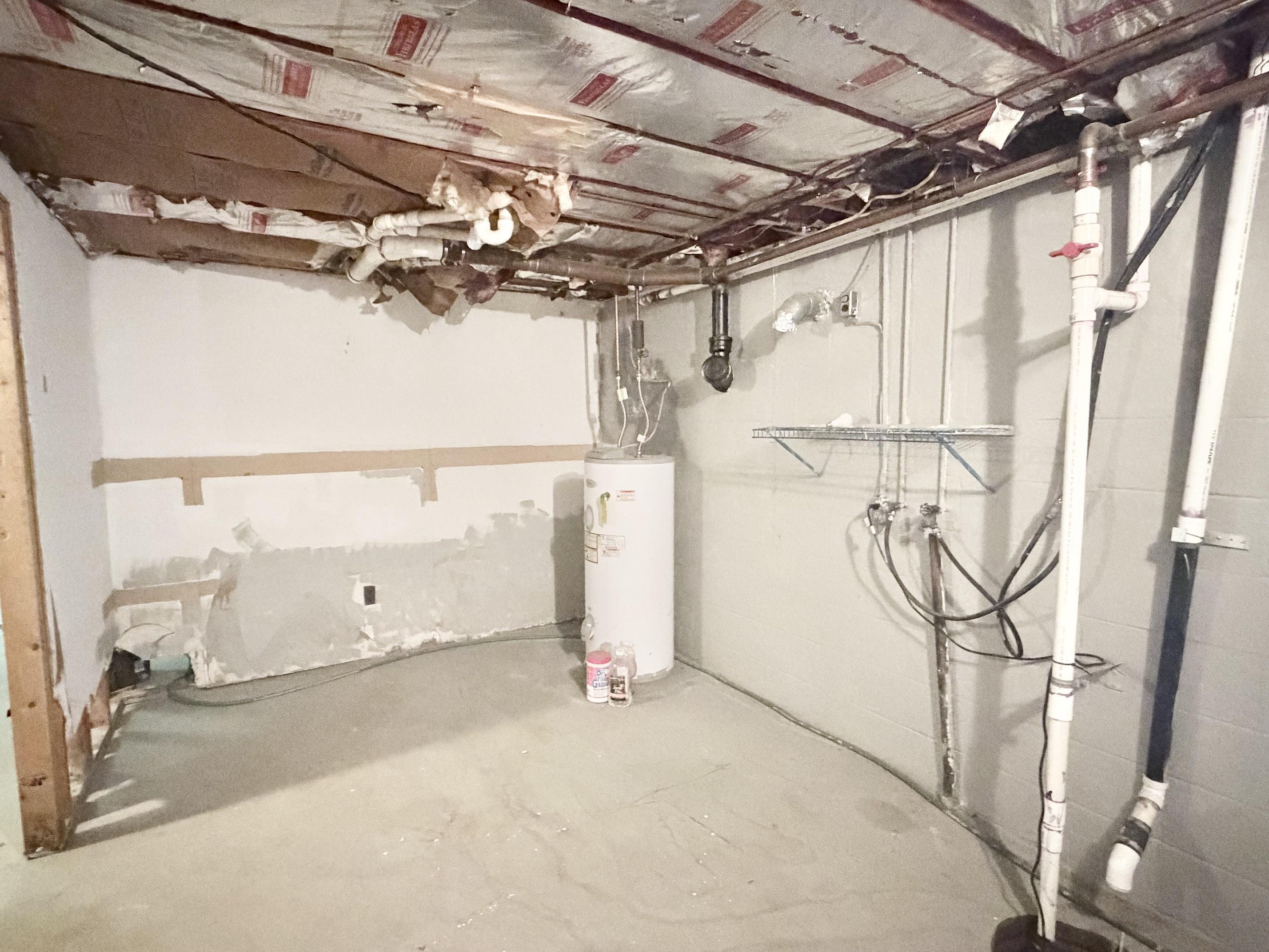 603 DOOMS CROSSING RD, WAYNESBORO, Virginia 22980, 3 Bedrooms Bedrooms, ,1 BathroomBathrooms,Residential,All Brick, sunroom, fenced yard, priced below asse,603 DOOMS CROSSING RD,682817 MLS # 682817