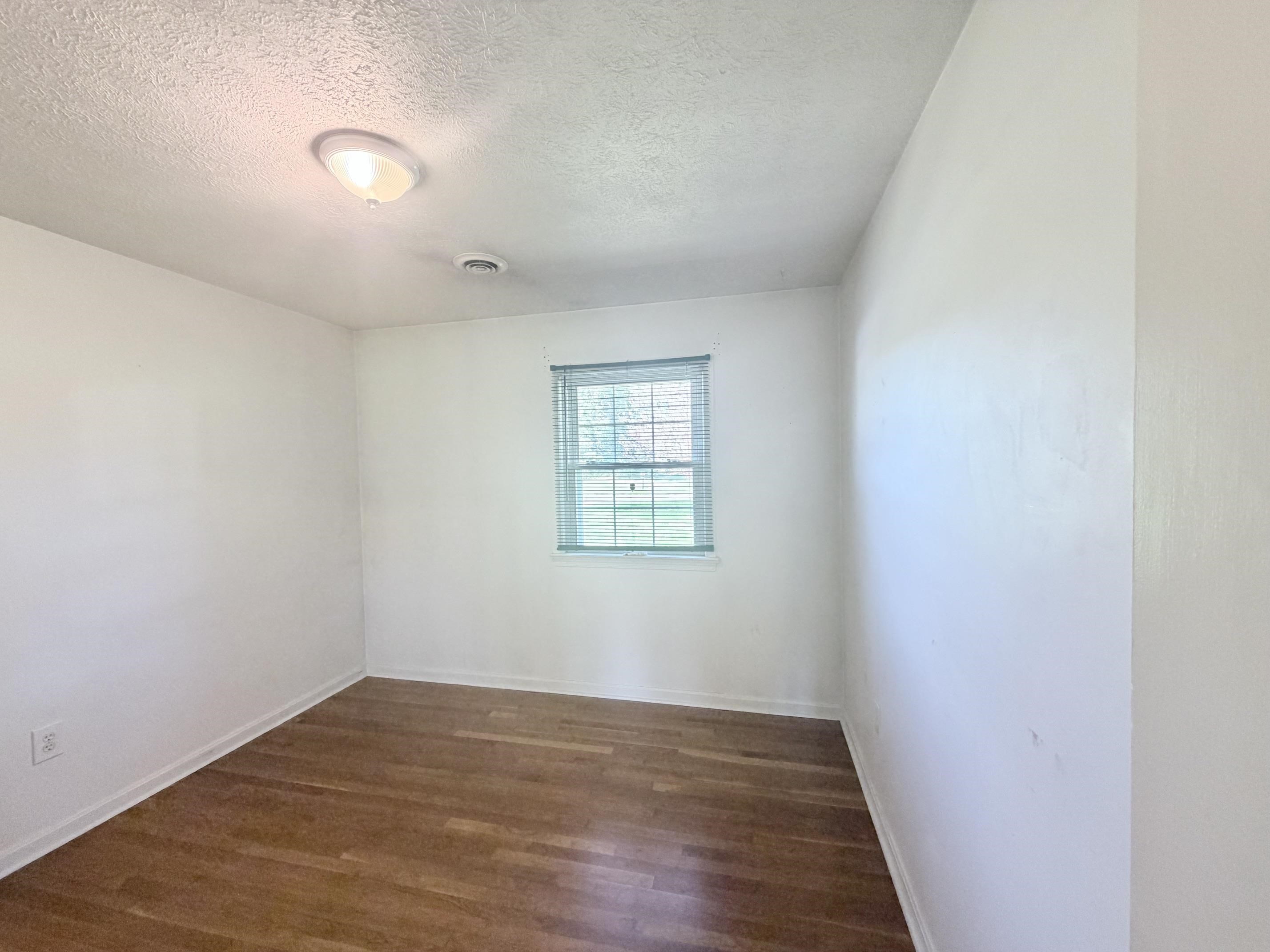 603 DOOMS CROSSING RD, WAYNESBORO, Virginia 22980, 3 Bedrooms Bedrooms, ,1 BathroomBathrooms,Residential,All Brick, sunroom, fenced yard, priced below asse,603 DOOMS CROSSING RD,682817 MLS # 682817