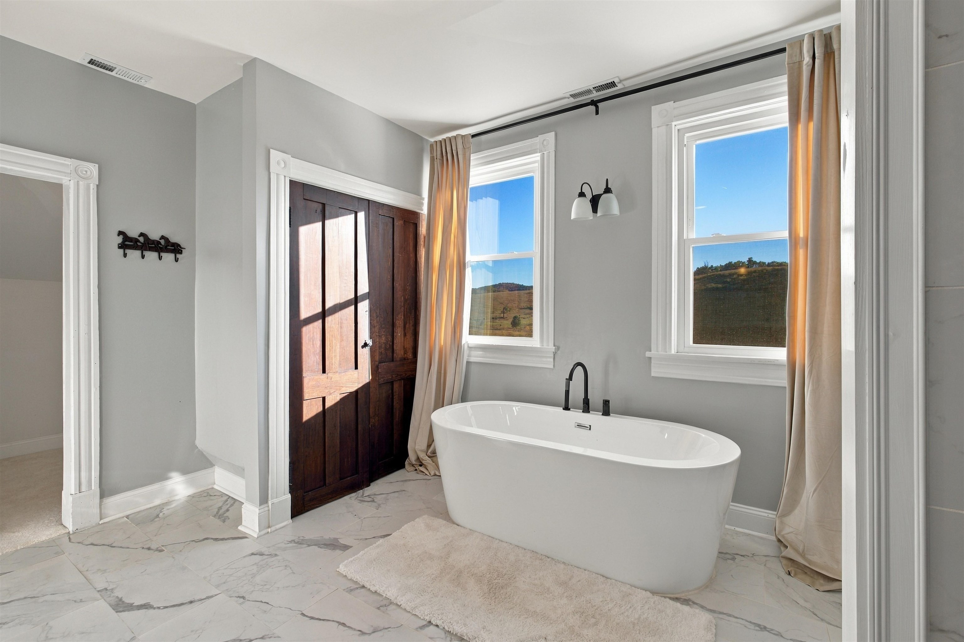 374 FINLEY RD, RAPHINE, Virginia 24472, 4 Bedrooms Bedrooms, ,3 BathroomsBathrooms,Residential,374 FINLEY RD,682819 MLS # 682819 374 FINLEY RD, RAPHINE, Virginia 24472, 4 Bedrooms Bedrooms, ,3 BathroomsBathrooms,Residential,374 FINLEY RD,682819 MLS # 682819
