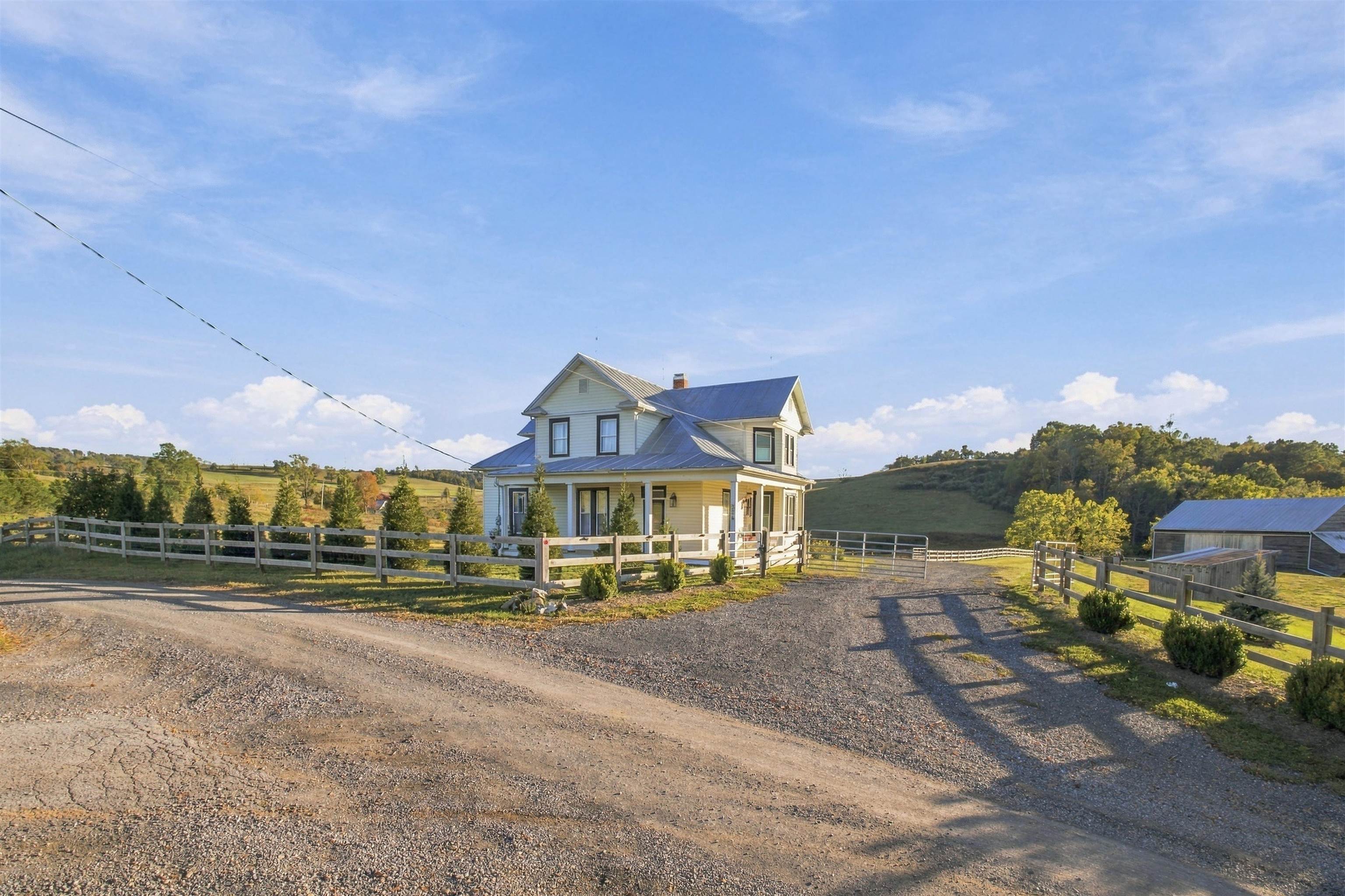 374 FINLEY RD, RAPHINE, Virginia 24472, 4 Bedrooms Bedrooms, ,3 BathroomsBathrooms,Residential,374 FINLEY RD,682819 MLS # 682819 374 FINLEY RD, RAPHINE, Virginia 24472, 4 Bedrooms Bedrooms, ,3 BathroomsBathrooms,Residential,374 FINLEY RD,682819 MLS # 682819