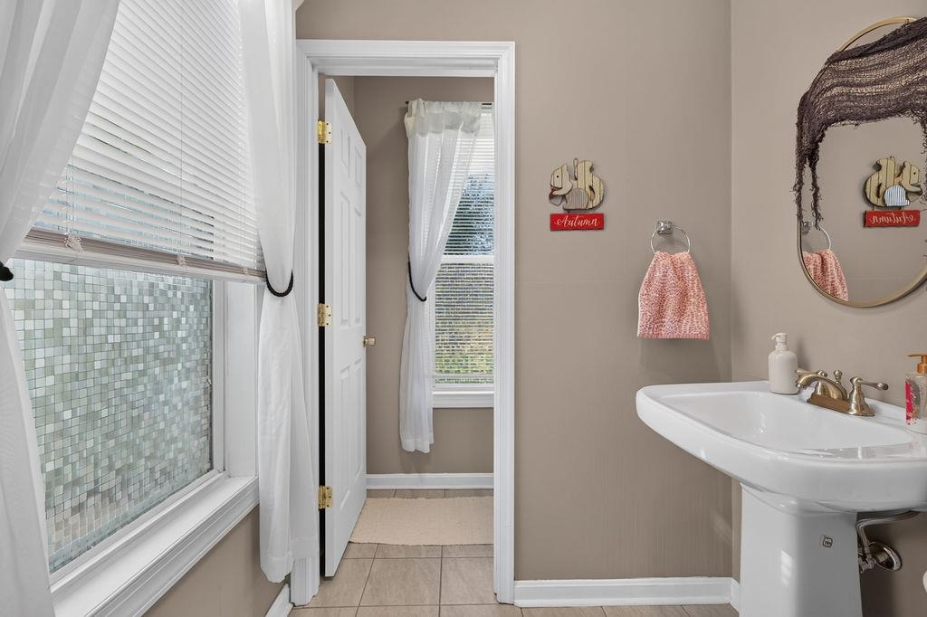 613 COLLICELLO ST, HARRISONBURG, Virginia 22801, 3 Bedrooms Bedrooms, ,2 BathroomsBathrooms,Residential,613 COLLICELLO ST,682825 MLS # 682825 613 COLLICELLO ST, HARRISONBURG, Virginia 22801, 3 Bedrooms Bedrooms, ,2 BathroomsBathrooms,Residential,613 COLLICELLO ST,682825 MLS # 682825