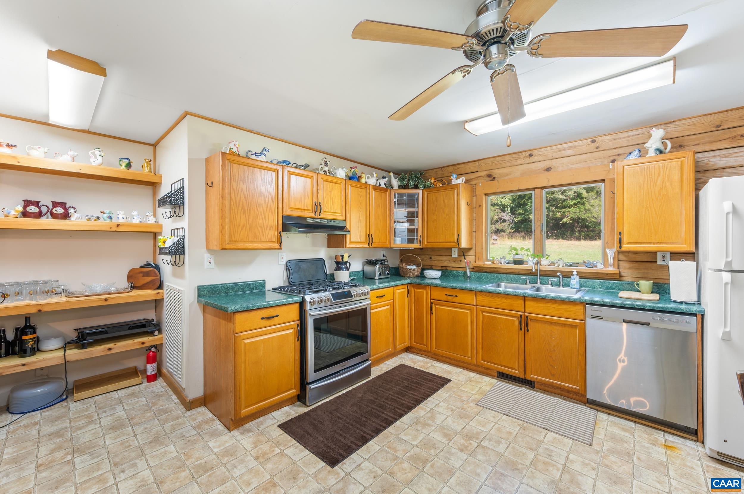 929 WILSON HILL RD, ARRINGTON, Virginia 22922, 6 Bedrooms Bedrooms, ,8 BathroomsBathrooms,Residential,Harmony Hills Bed and Breakfast,929 WILSON HILL RD,682829 MLS # 682829
