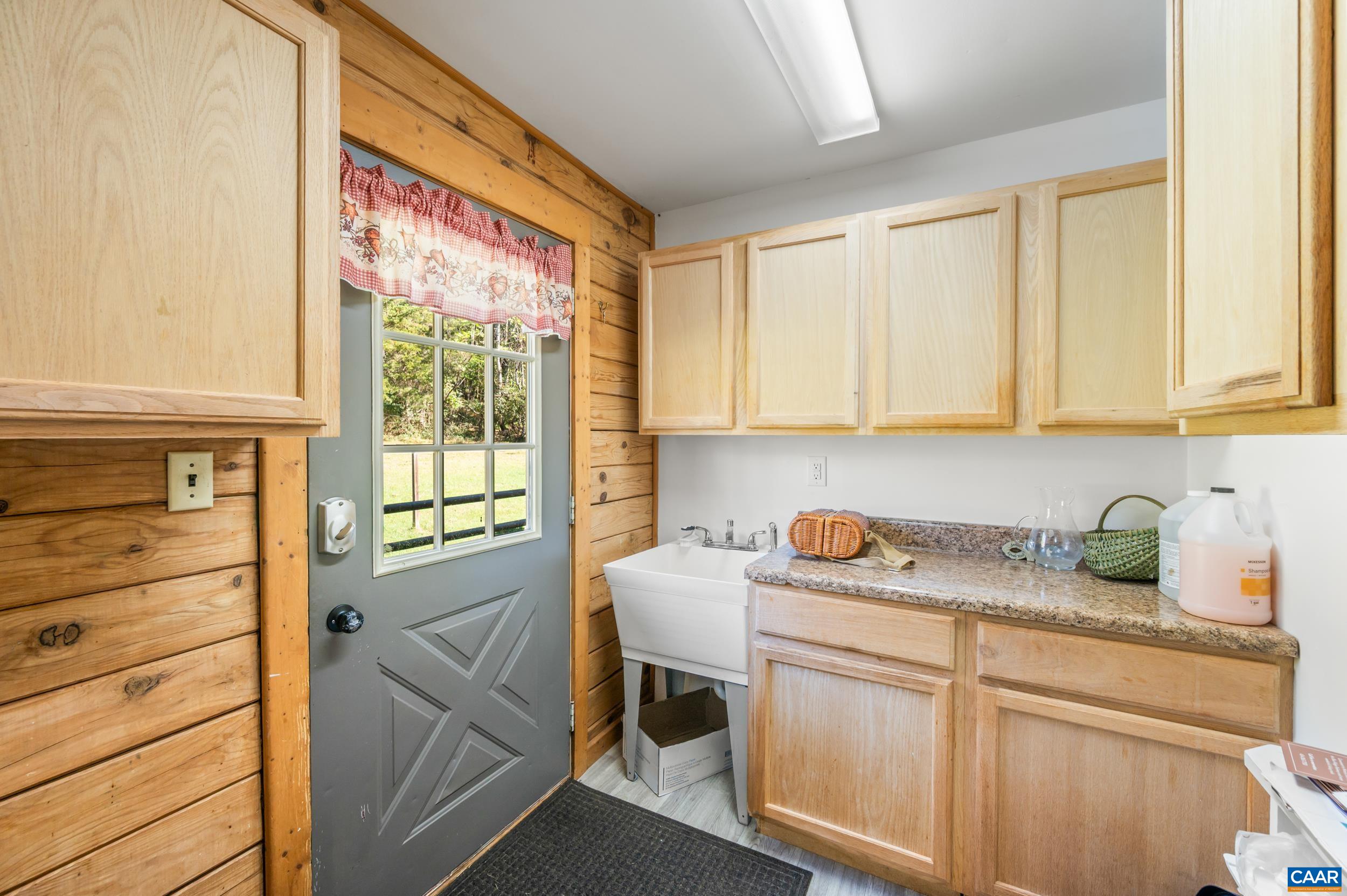 929 WILSON HILL RD, ARRINGTON, Virginia 22922, 6 Bedrooms Bedrooms, ,8 BathroomsBathrooms,Residential,Harmony Hills Bed and Breakfast,929 WILSON HILL RD,682829 MLS # 682829