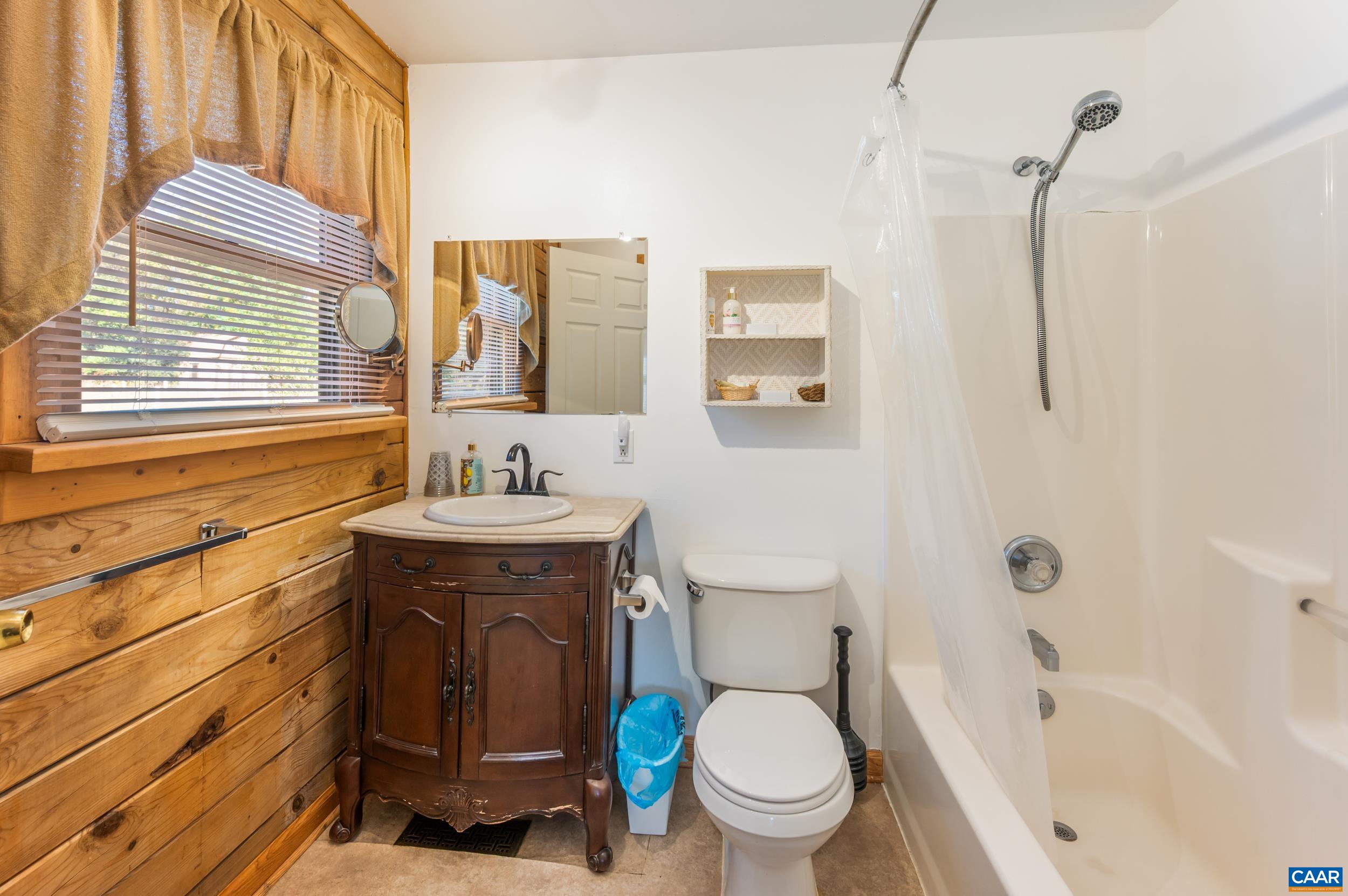 929 WILSON HILL RD, ARRINGTON, Virginia 22922, 6 Bedrooms Bedrooms, ,8 BathroomsBathrooms,Residential,Harmony Hills Bed and Breakfast,929 WILSON HILL RD,682829 MLS # 682829