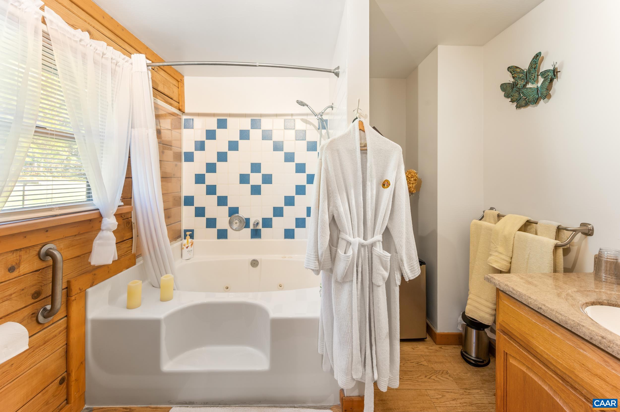 929 WILSON HILL RD, ARRINGTON, Virginia 22922, 6 Bedrooms Bedrooms, ,8 BathroomsBathrooms,Residential,Harmony Hills Bed and Breakfast,929 WILSON HILL RD,682829 MLS # 682829